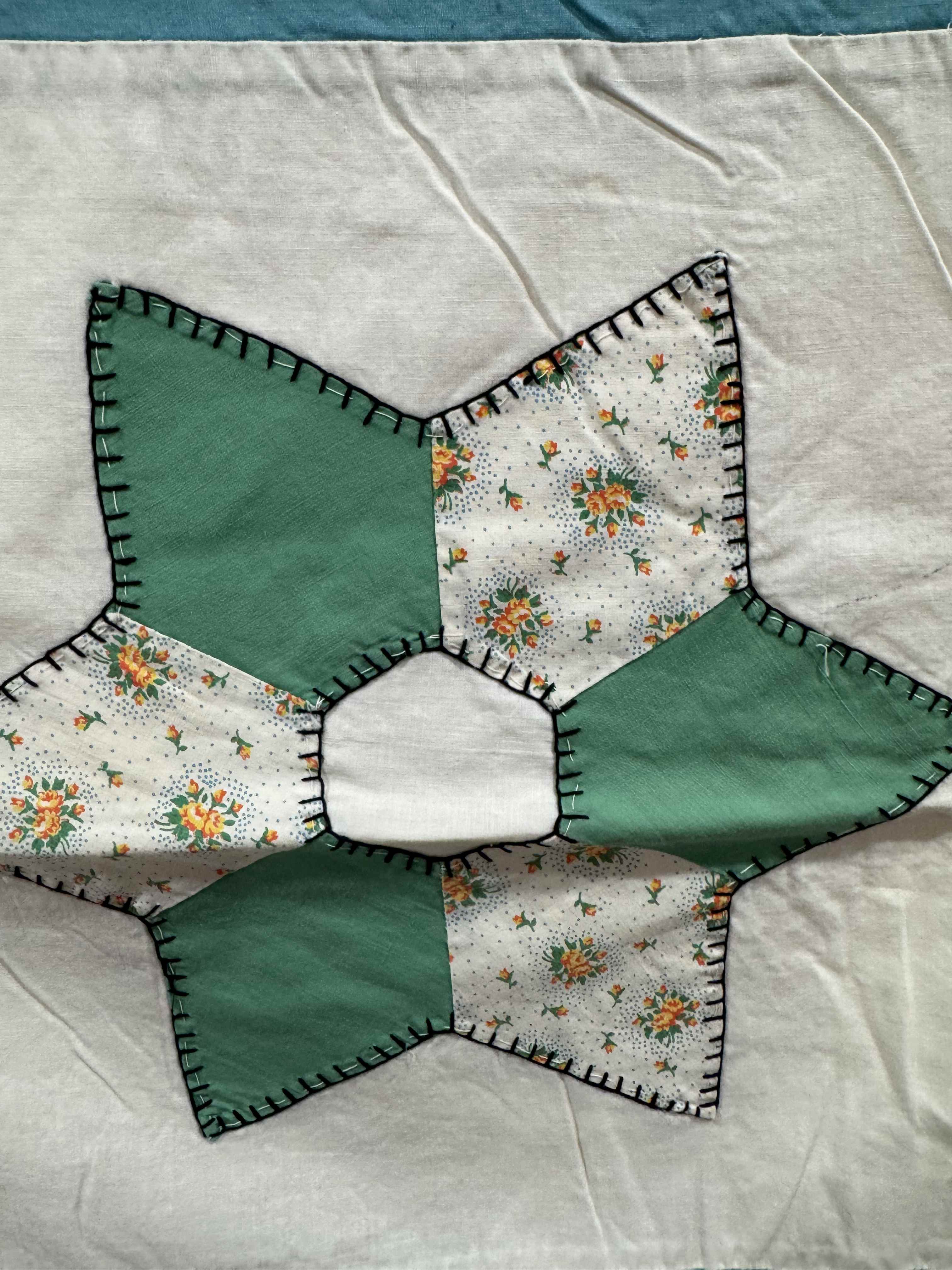 Vintage Quilt Hexagonal Star