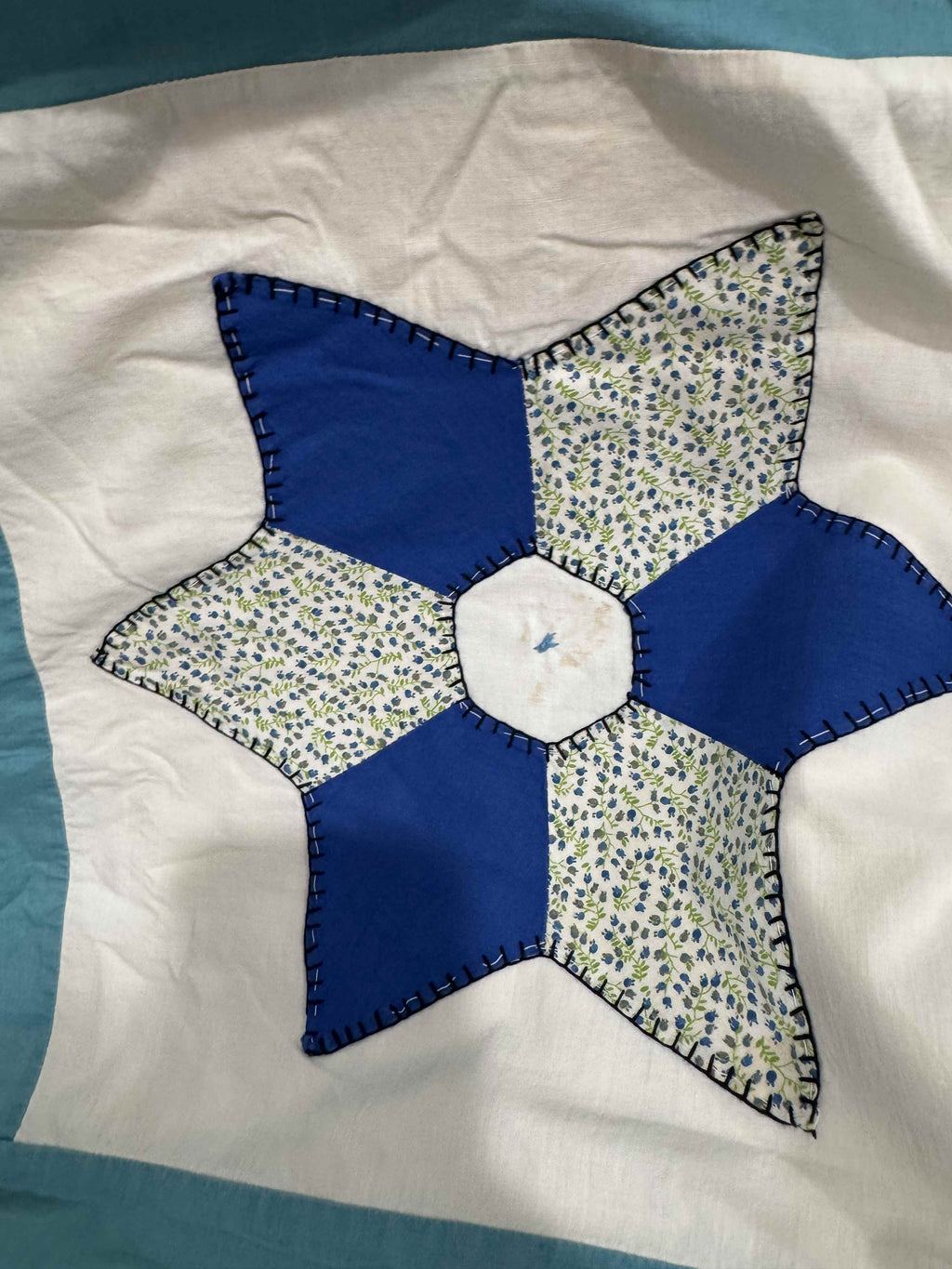 Vintage Quilt Hexagonal Star