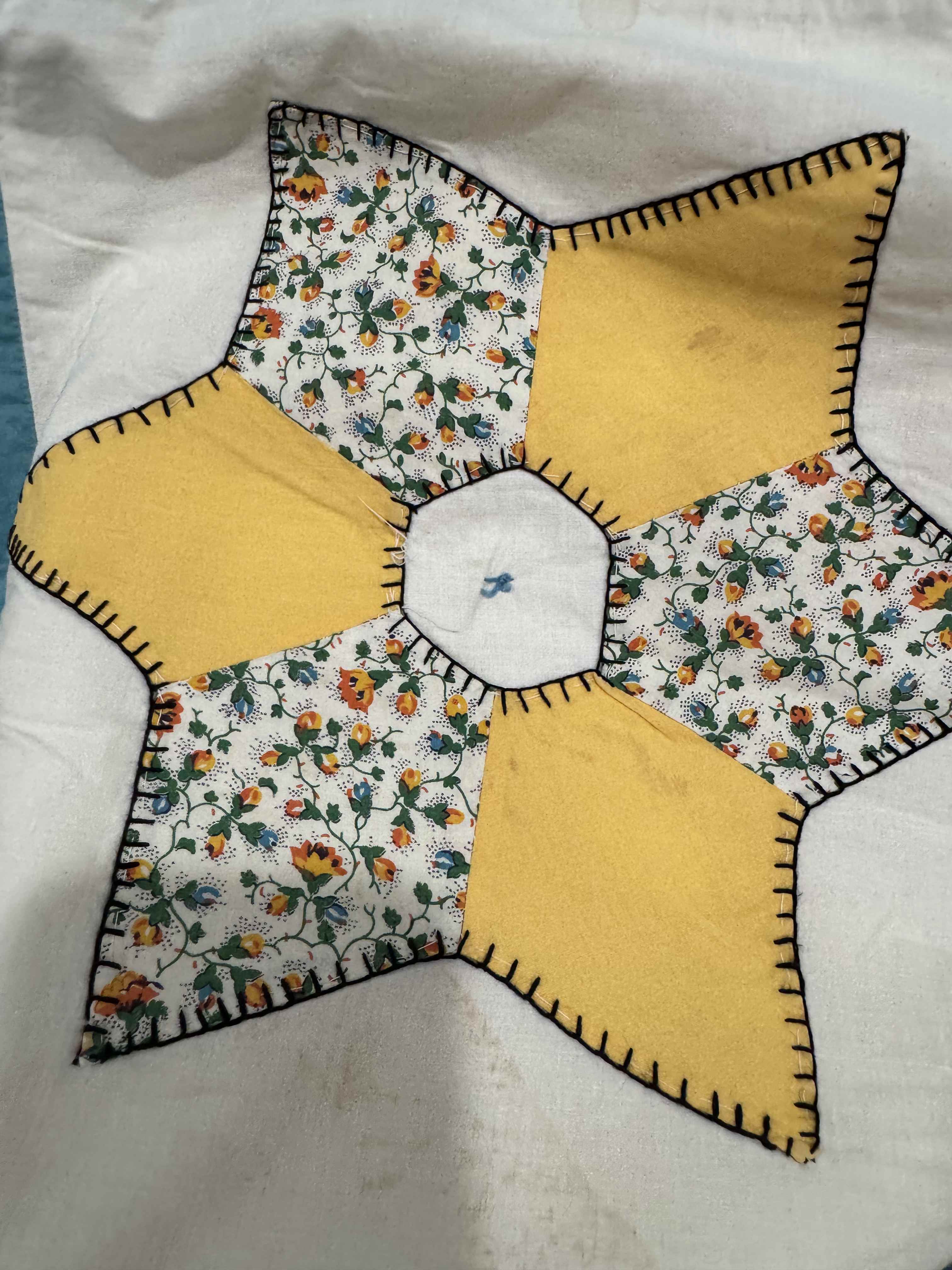 Vintage Quilt Hexagonal Star