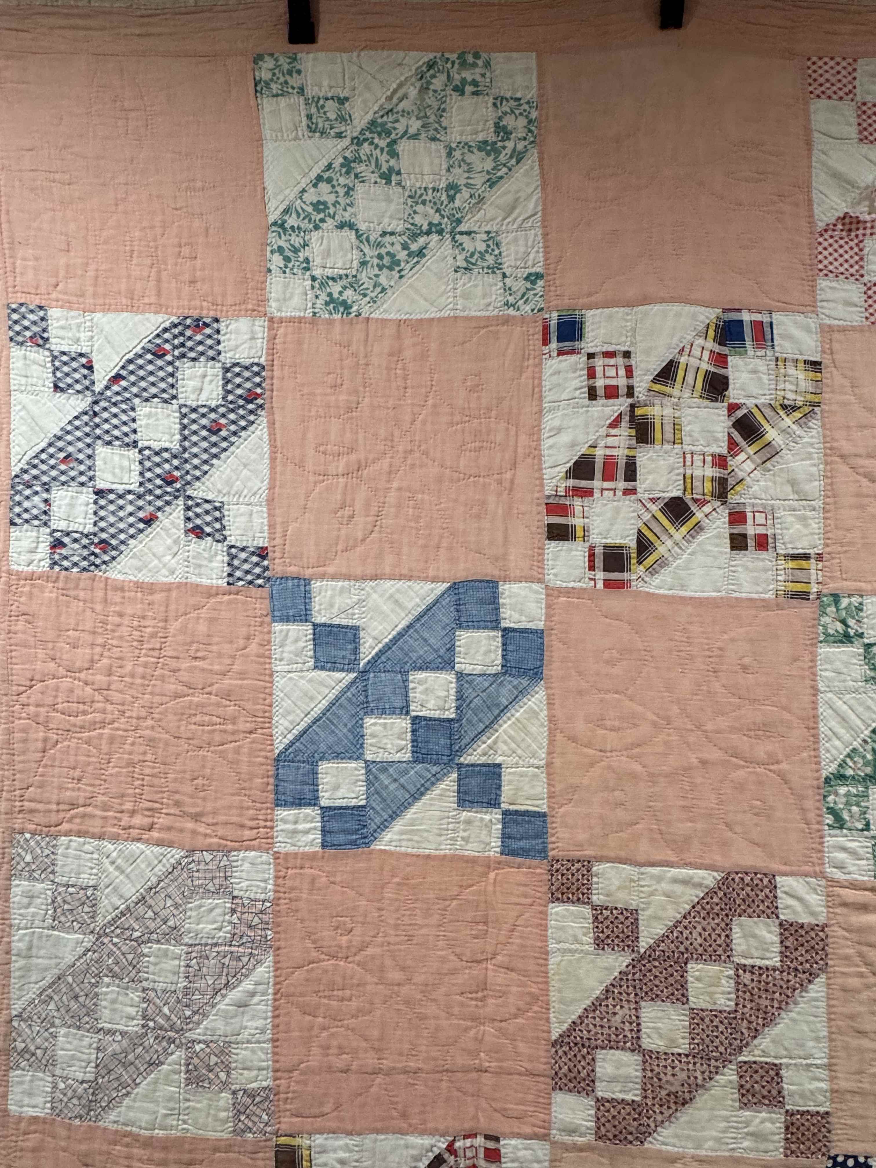 Vintage Quilt Jacob's Ladder
