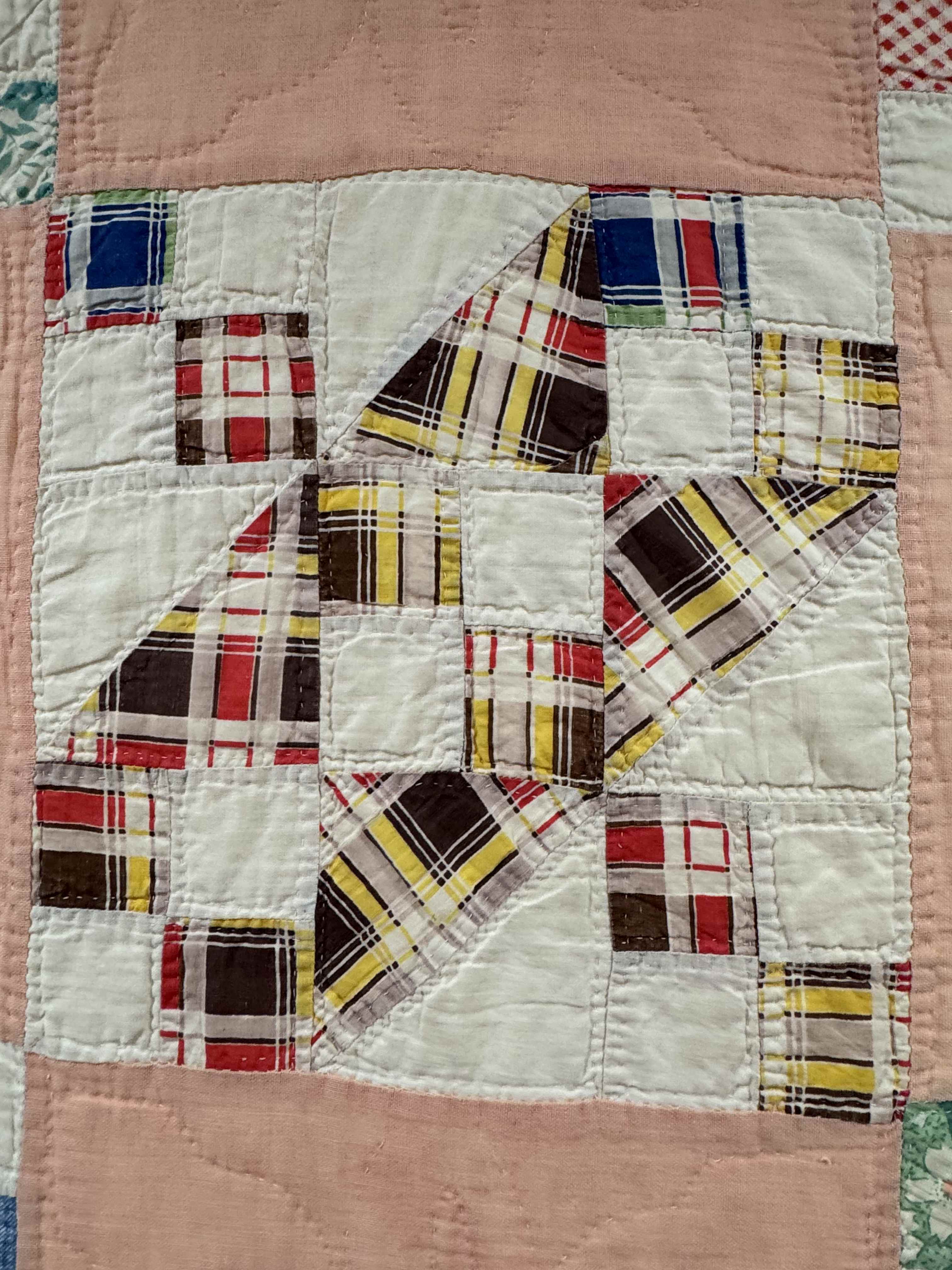 Vintage Quilt Jacob's Ladder