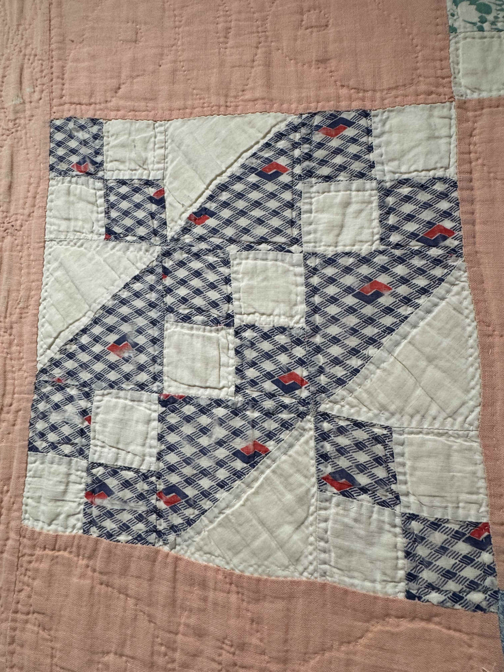 Vintage Quilt Jacob's Ladder