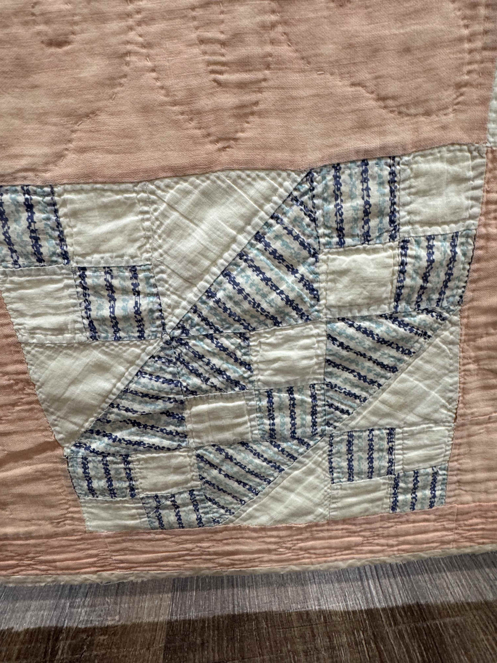 Vintage Quilt Jacob's Ladder