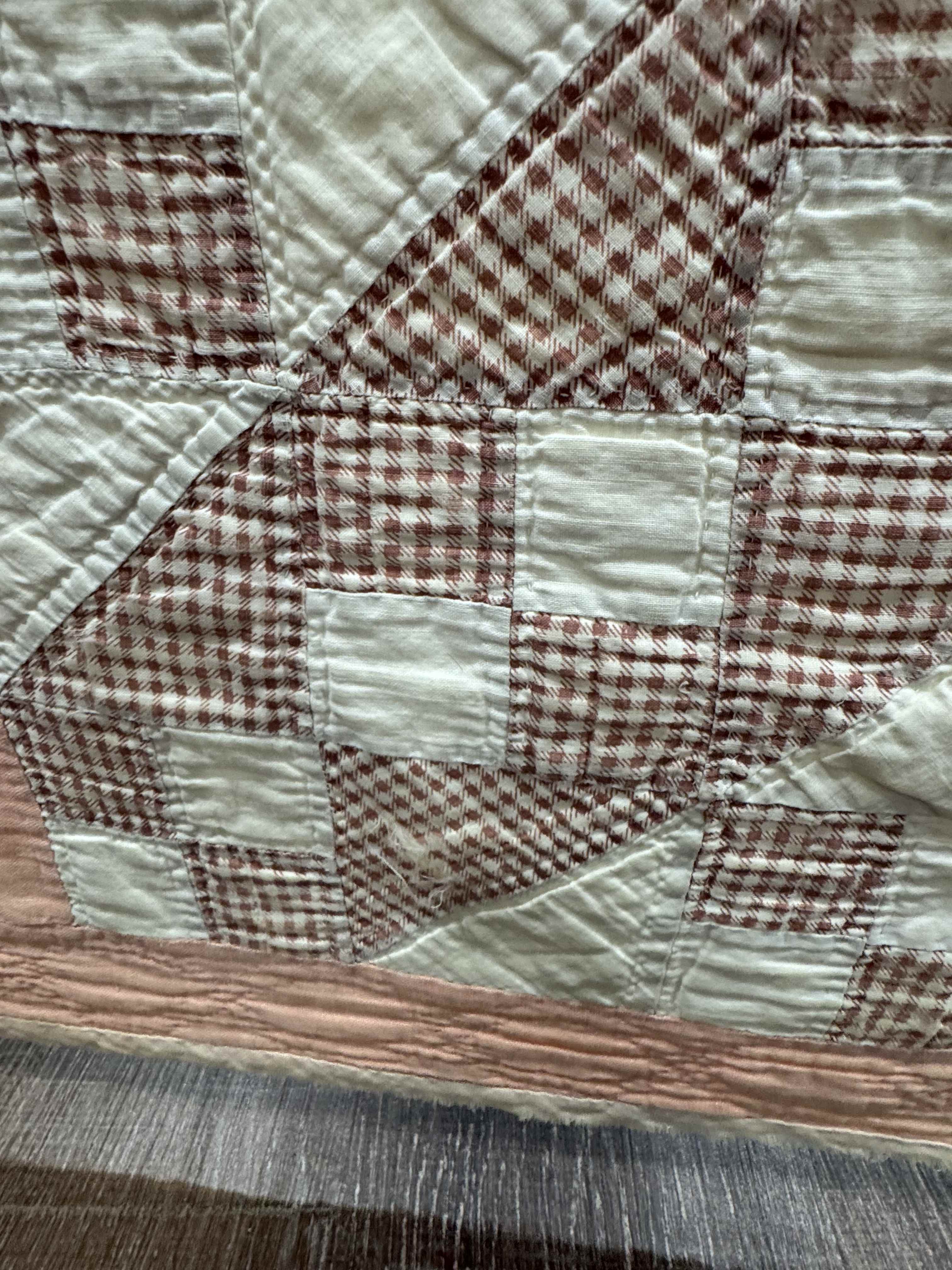 Vintage Quilt Jacob's Ladder