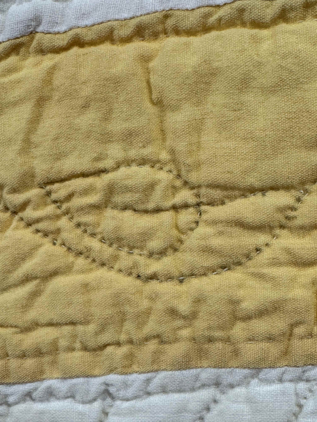 Vintage Quilt Cross Stitched Daisy