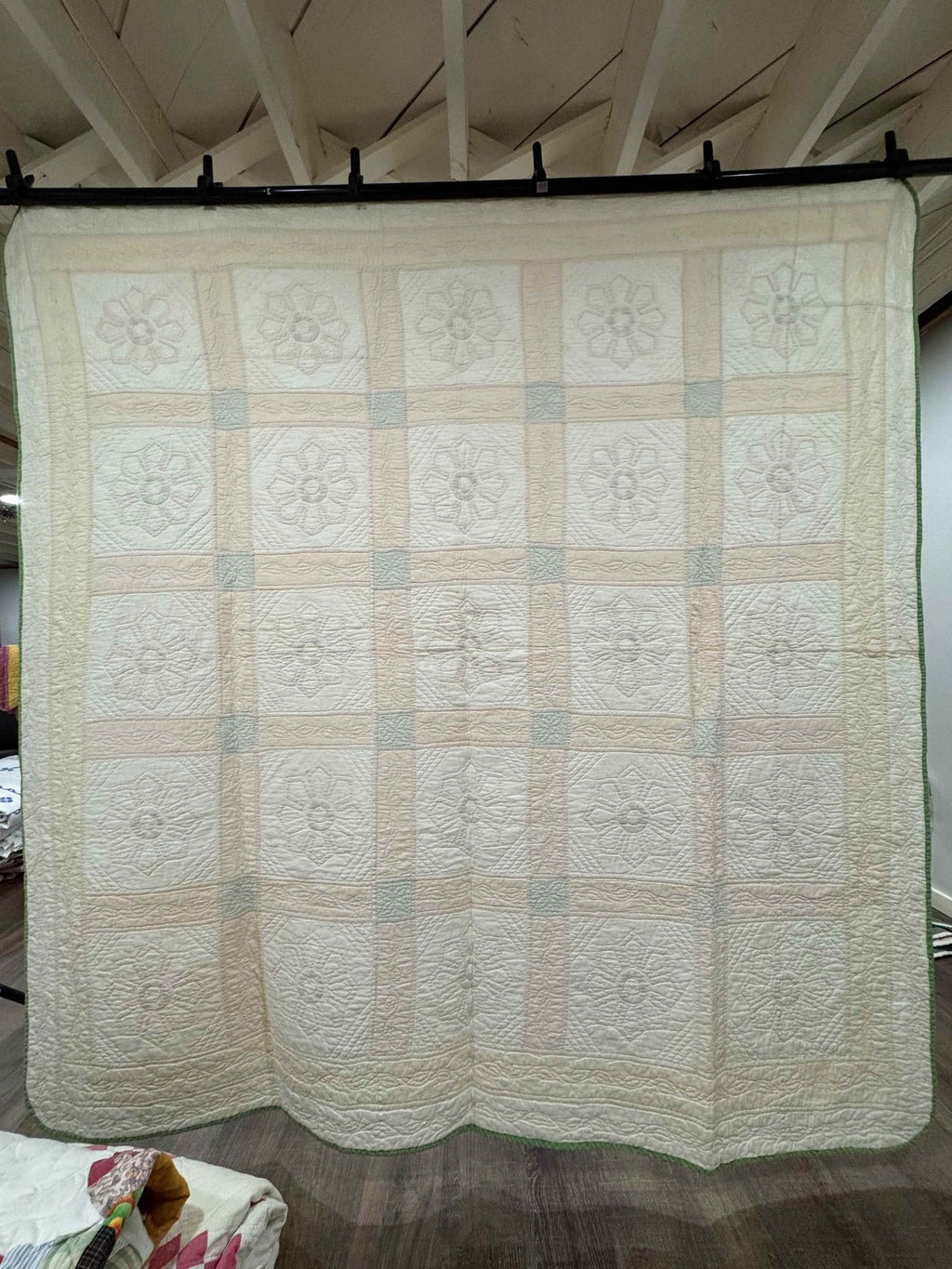 Vintage Quilt Cross Stitched Daisy
