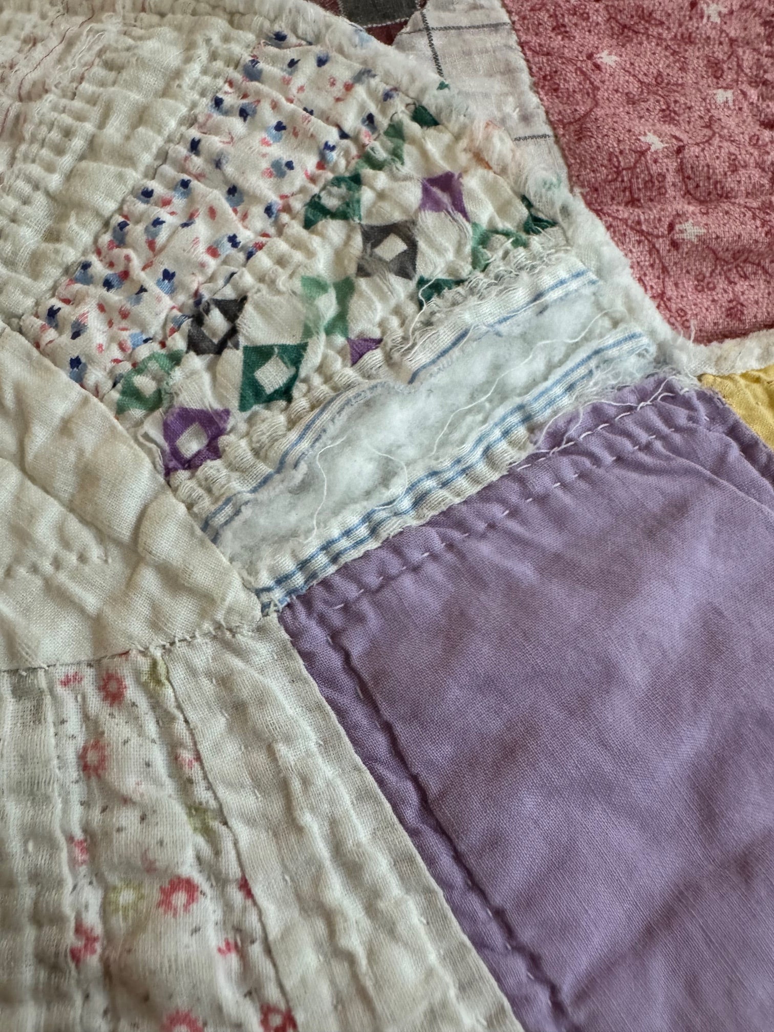 CUTTER - Sweet Pea Double Wedding Ring Quilt - CUTTER