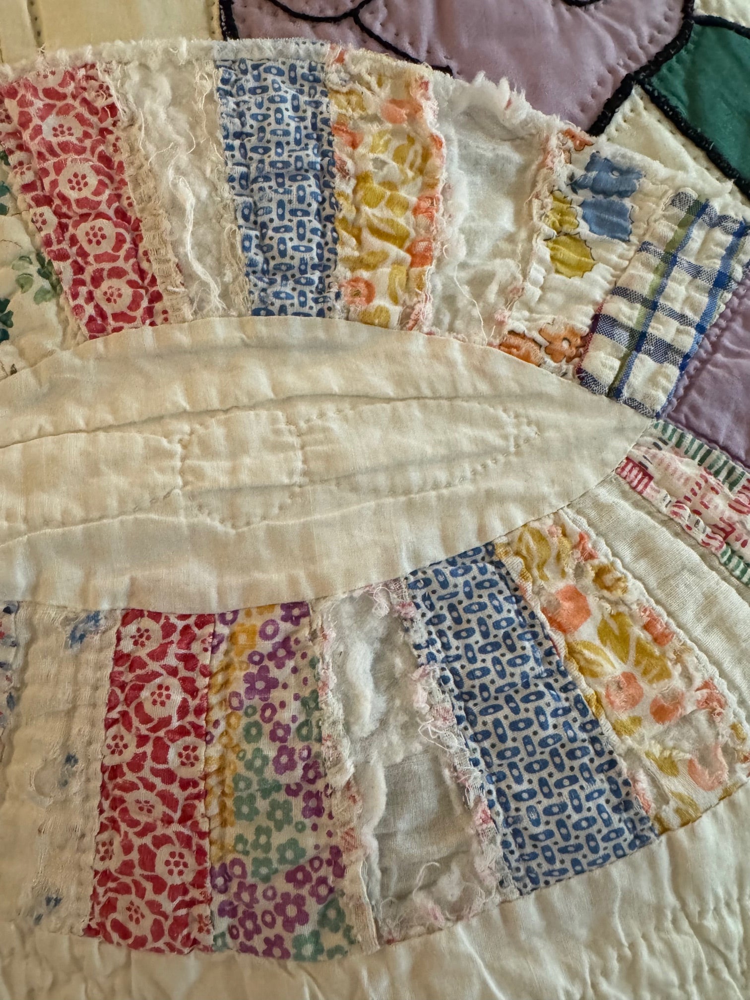 CUTTER - Sweet Pea Double Wedding Ring Quilt - CUTTER