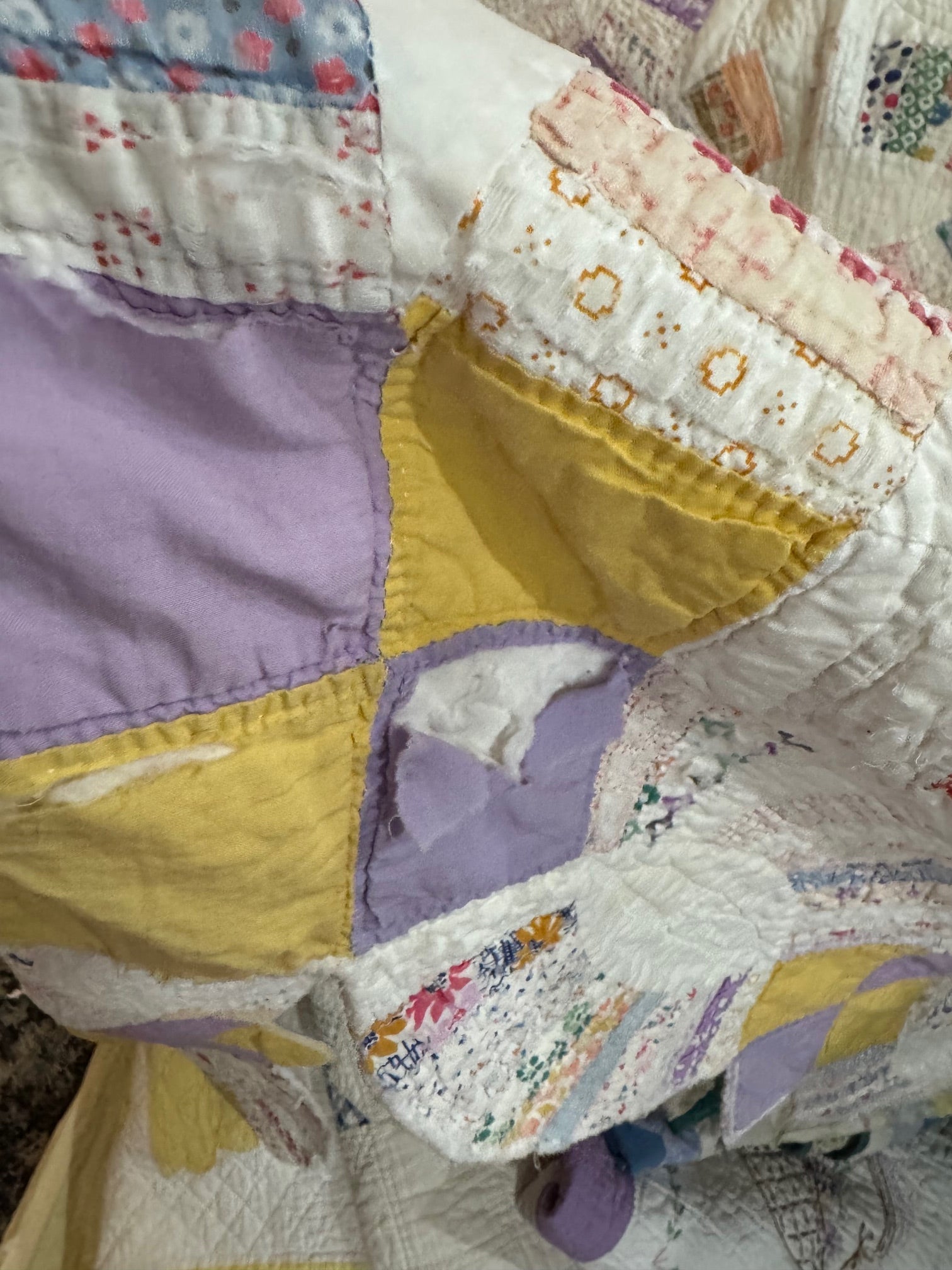 CUTTER - Sweet Pea Double Wedding Ring Quilt - CUTTER