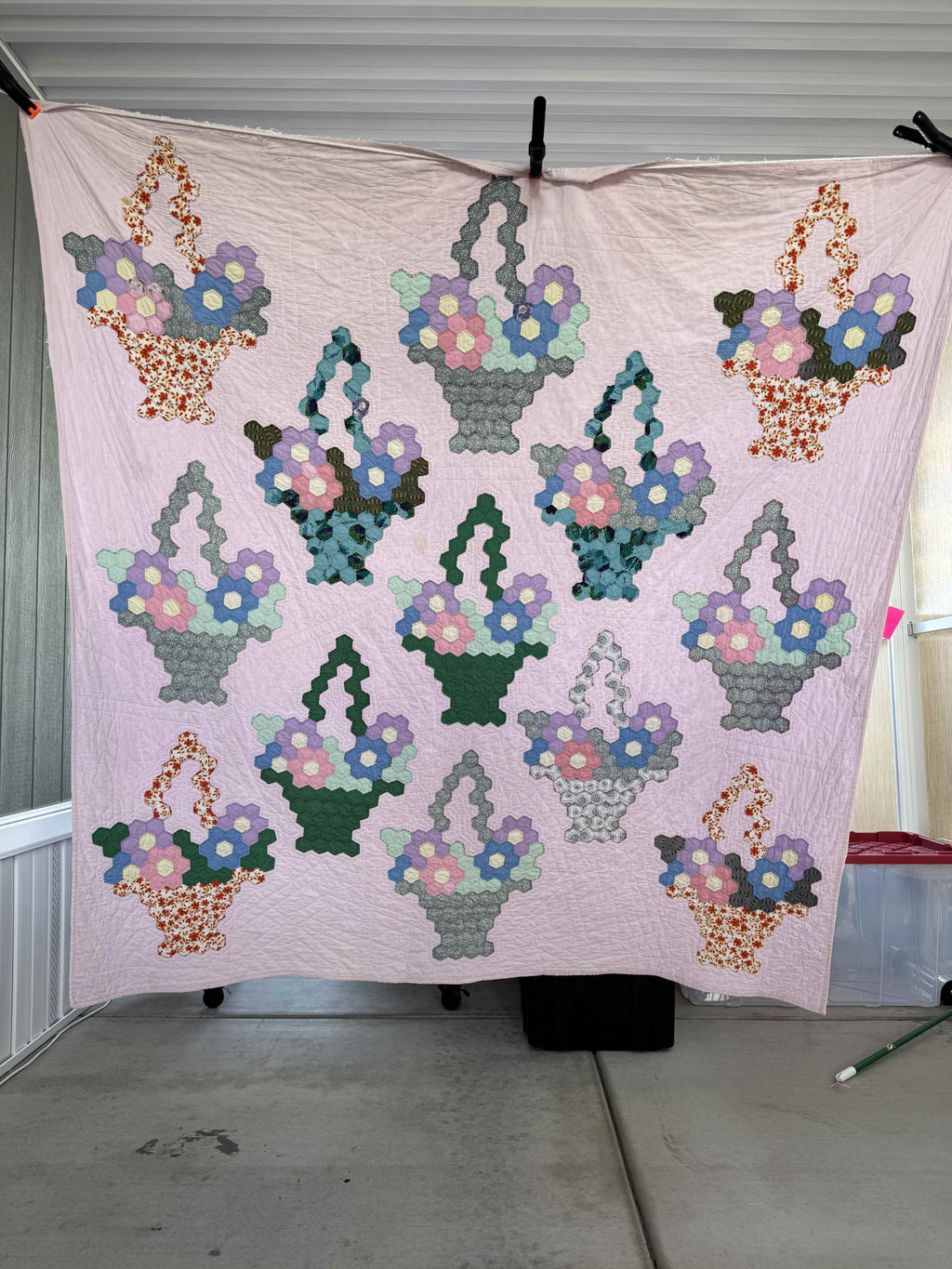 Vintage Hexagon Flower Basket Quilt