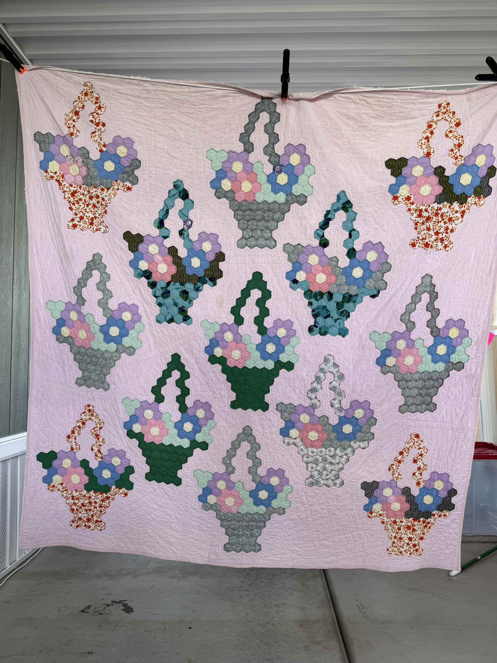 Vintage Hexagon Flower Basket Quilt
