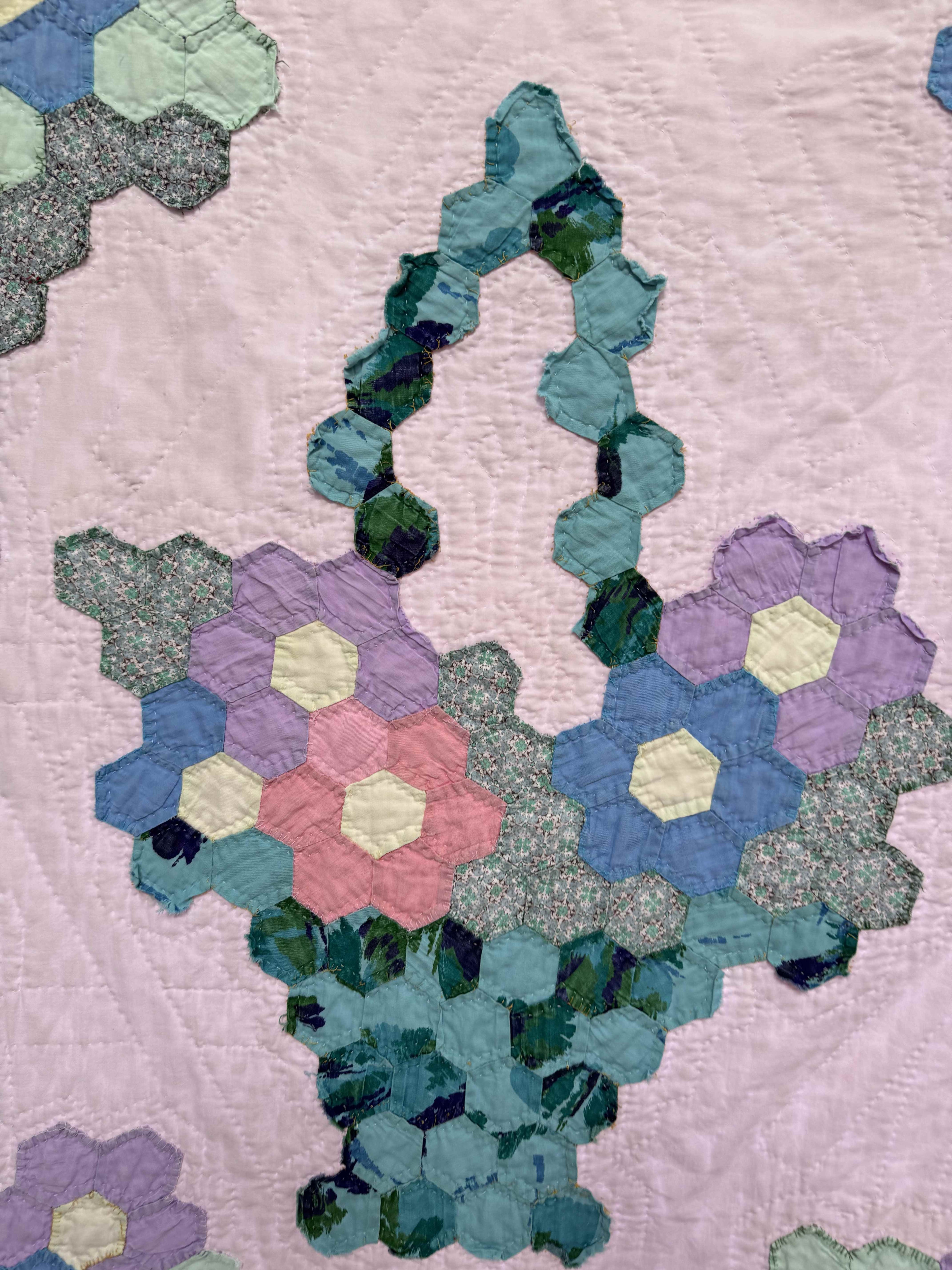 Vintage Hexagon Flower Basket Quilt