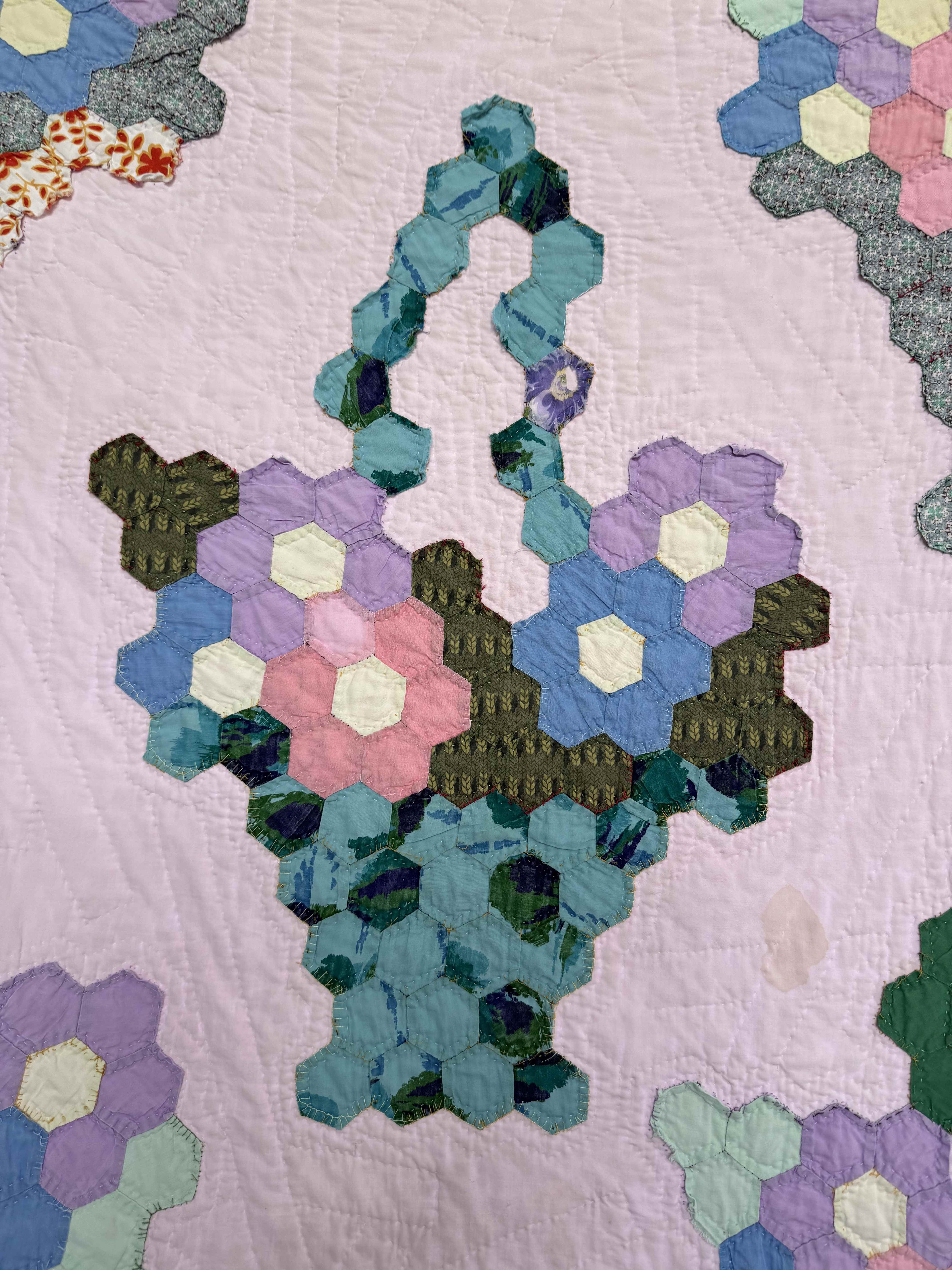 Vintage Hexagon Flower Basket Quilt