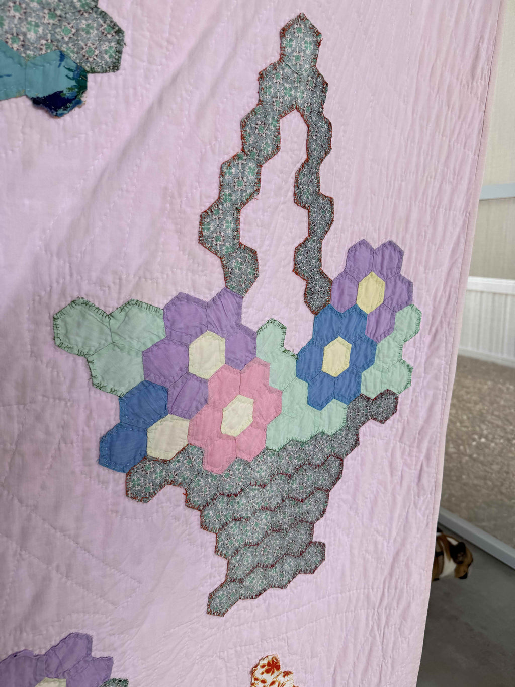 Vintage Hexagon Flower Basket Quilt