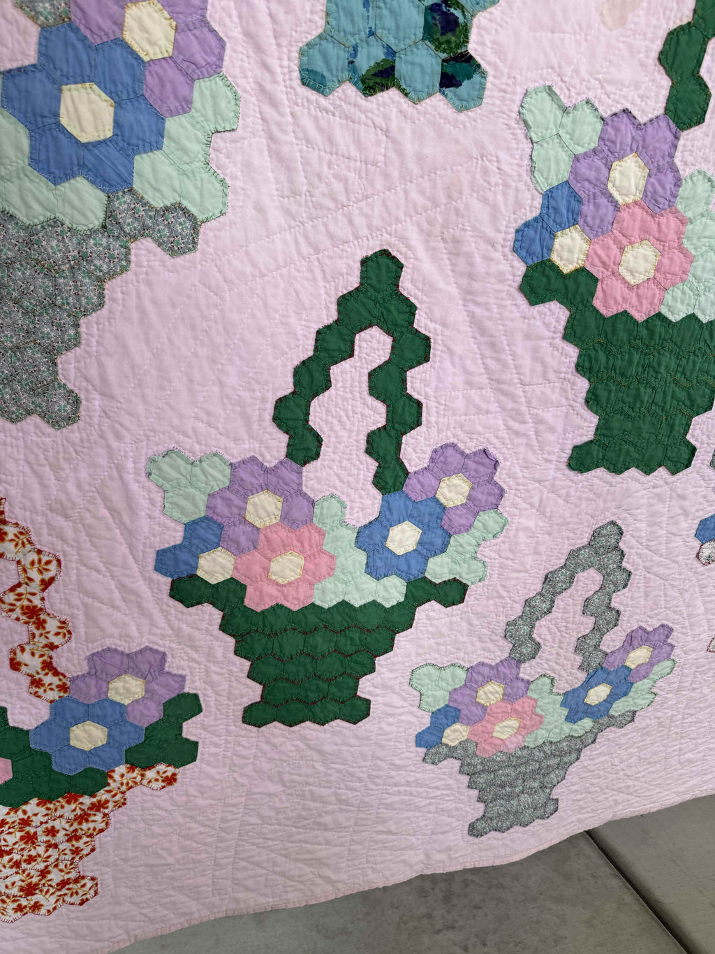 Vintage Hexagon Flower Basket Quilt