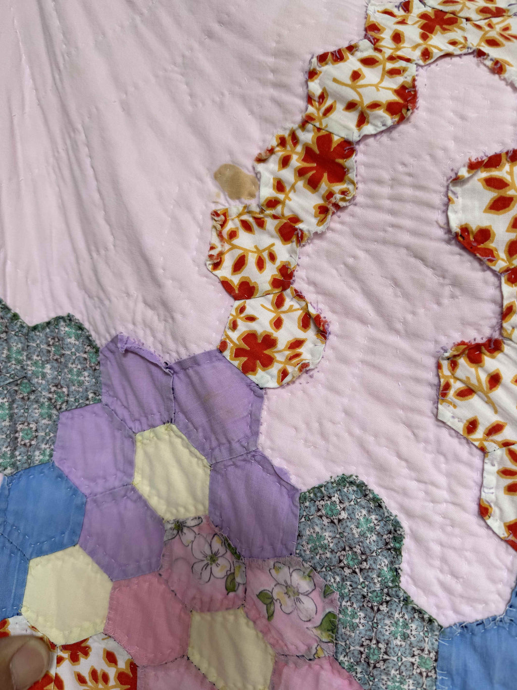 Vintage Hexagon Flower Basket Quilt
