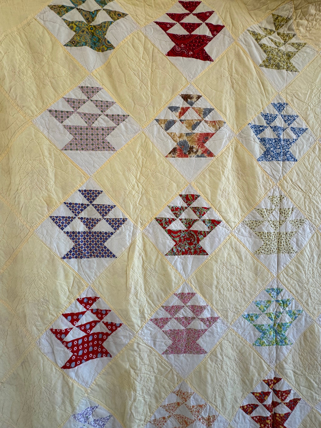 Vintage Flower Basket Quilt