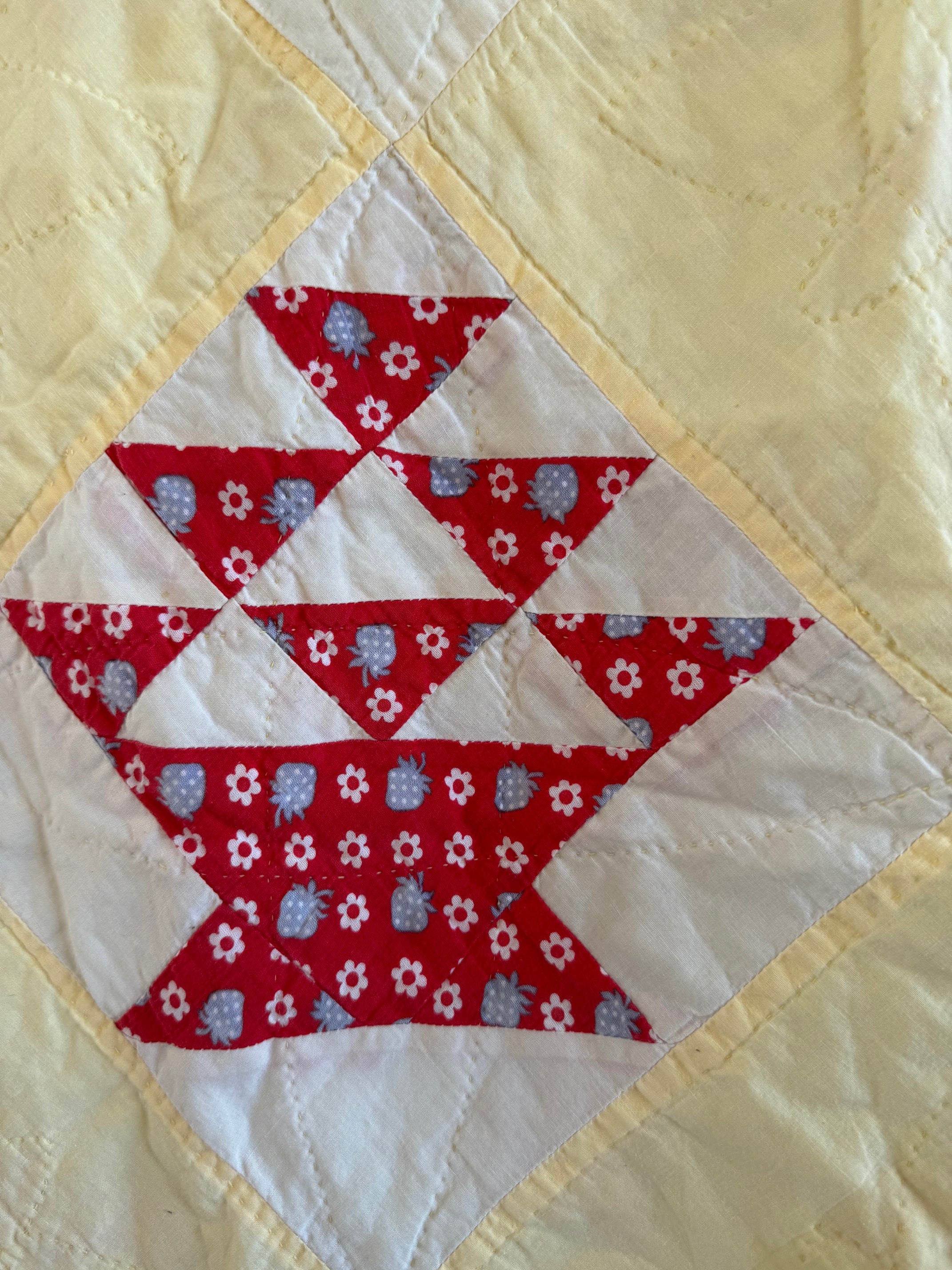 Vintage Flower Basket Quilt