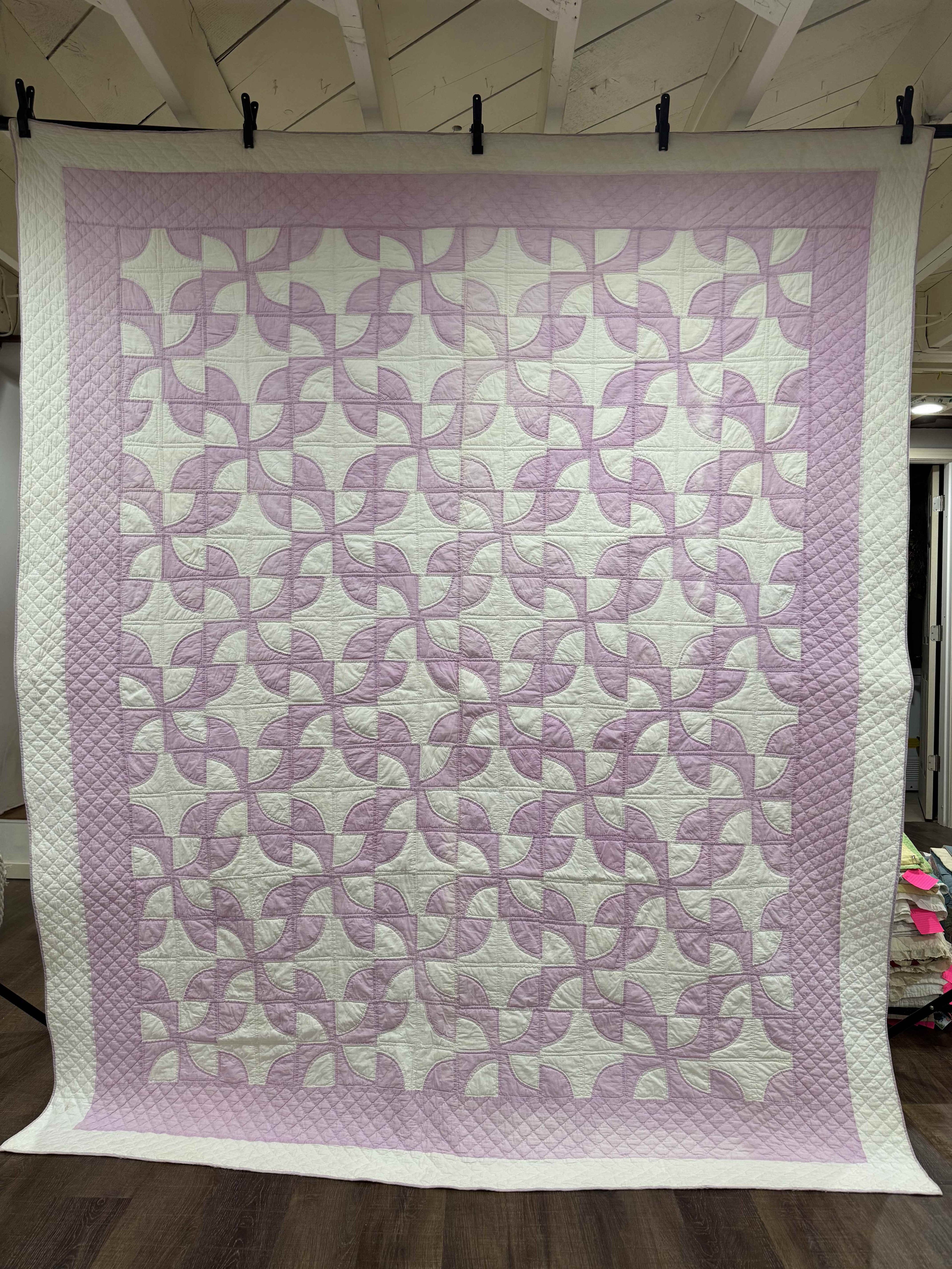 Vintage Quilt Drunkard's Path