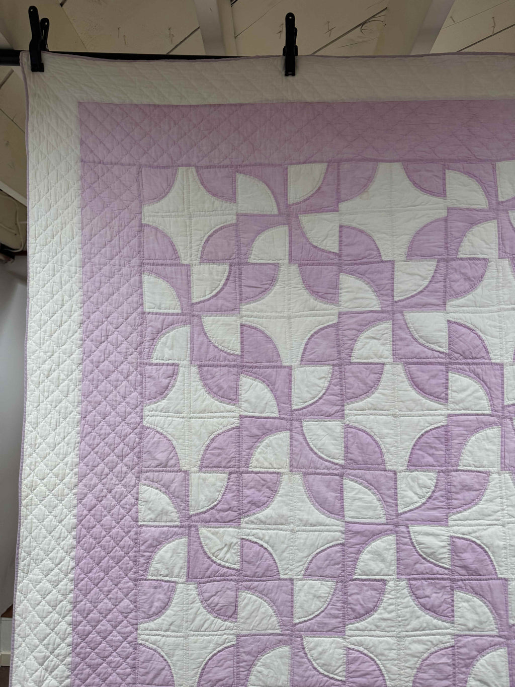 Vintage Quilt Drunkard's Path