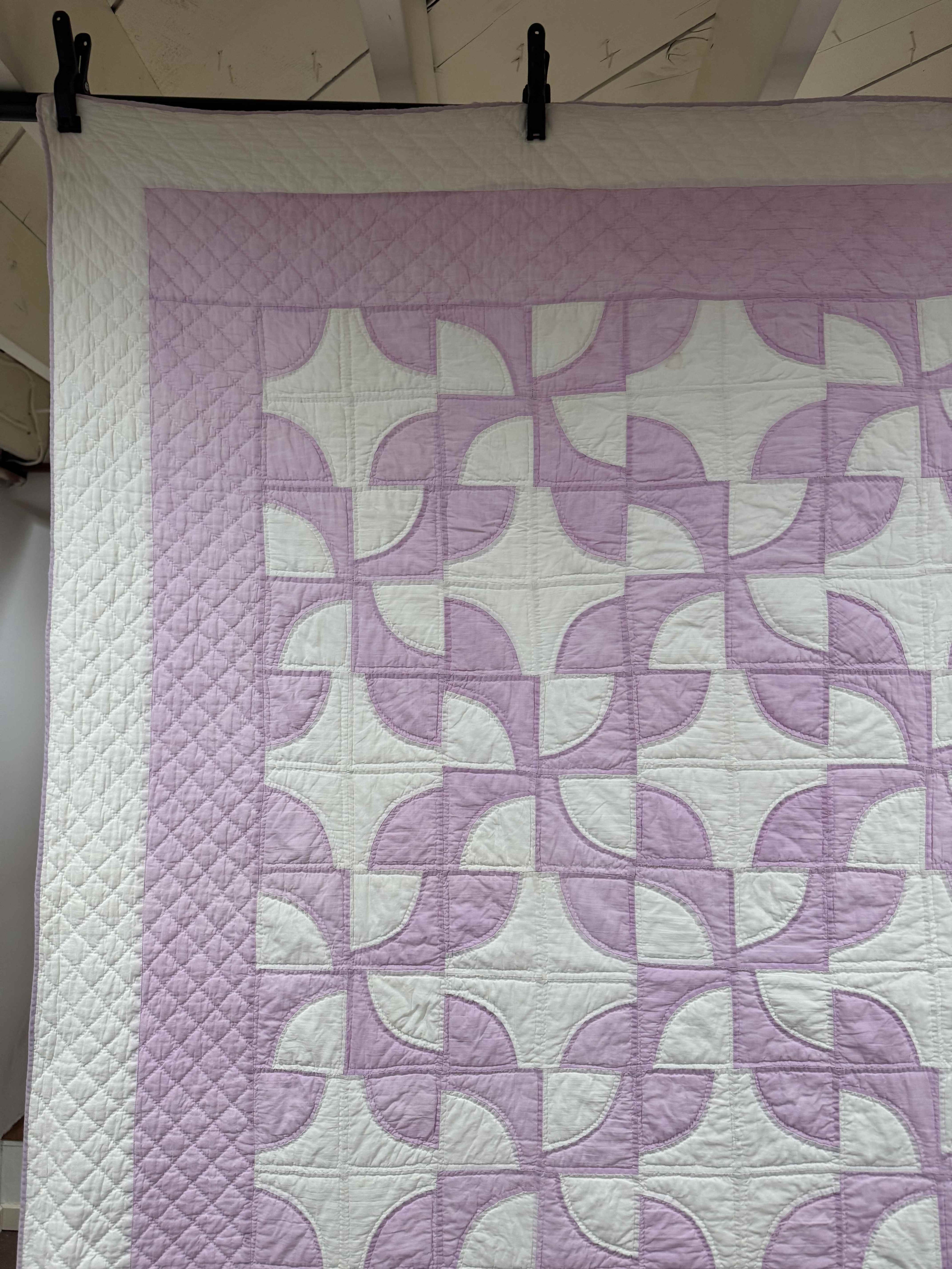 Vintage Quilt Drunkard's Path