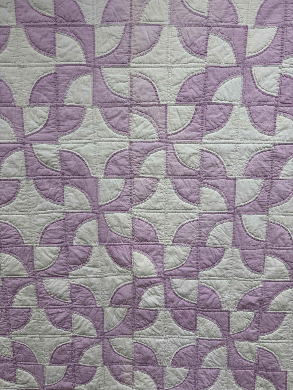 Vintage Quilt Drunkard's Path