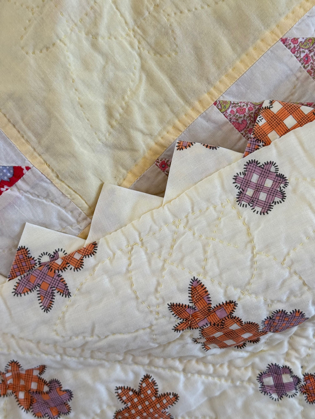 Vintage Flower Basket Quilt