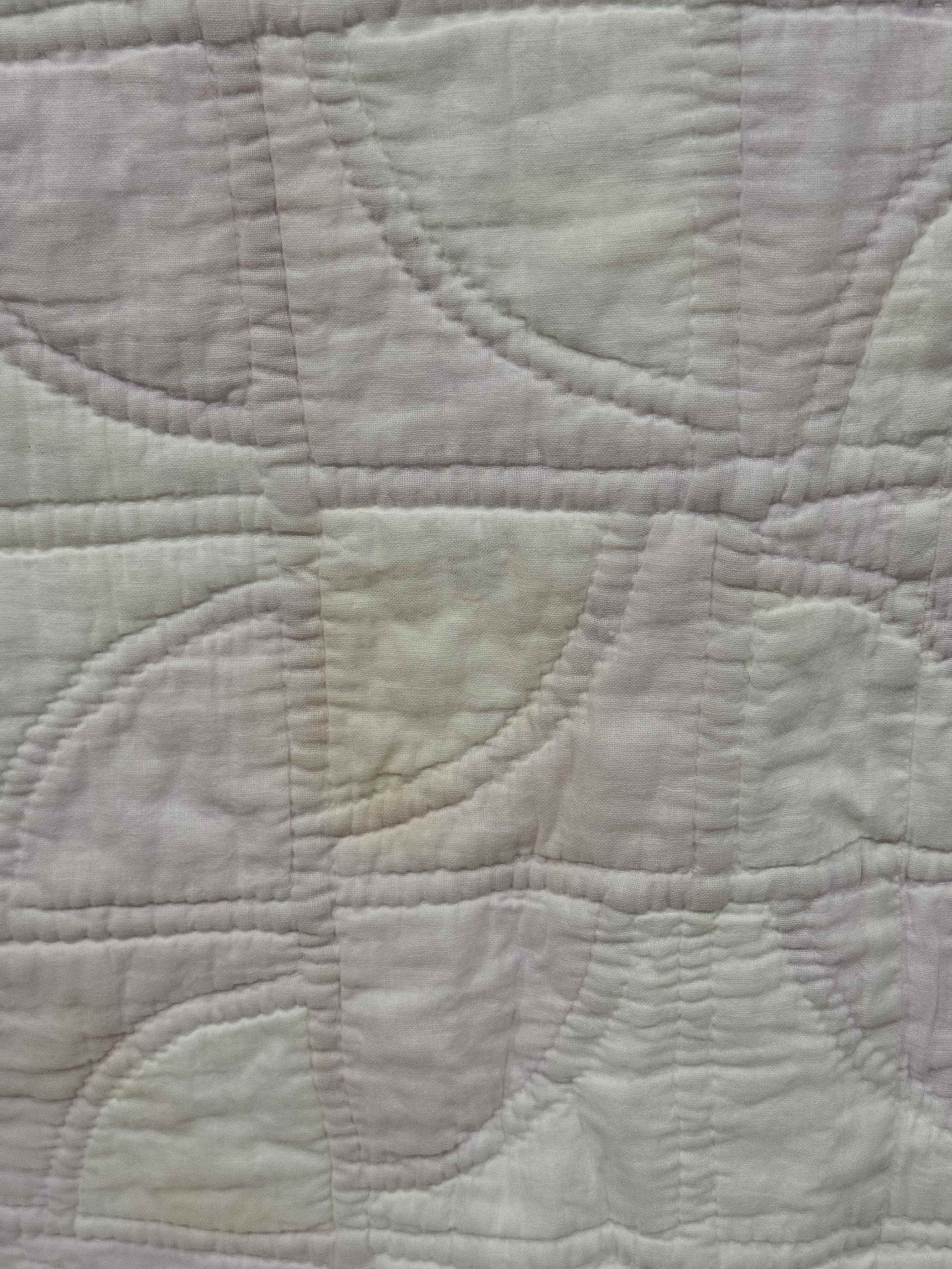 Vintage Quilt Drunkard's Path