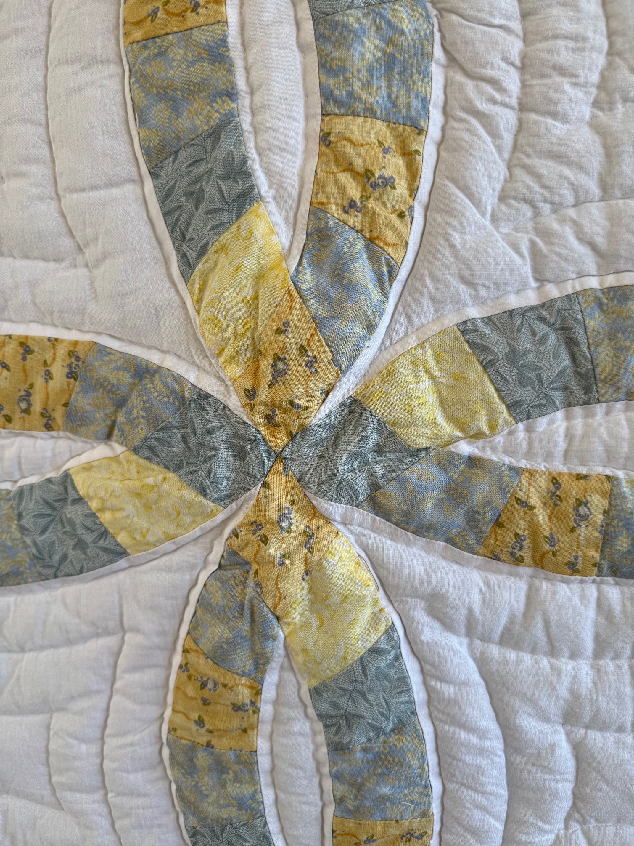 Vintage Double Wedding Ring Crib Quilt