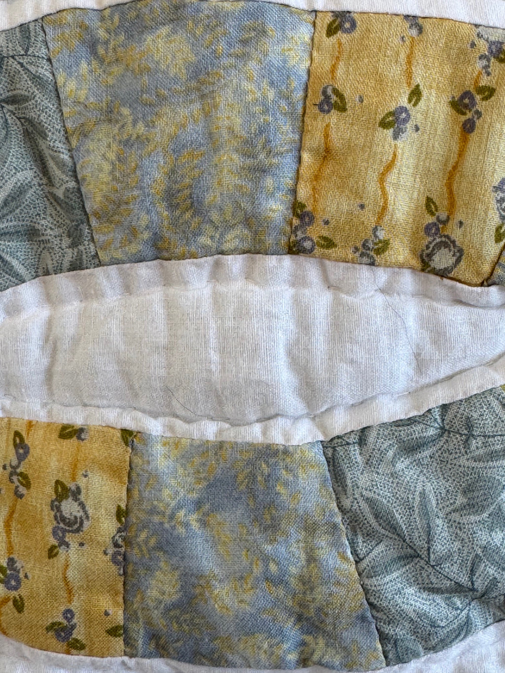 Vintage Double Wedding Ring Crib Quilt