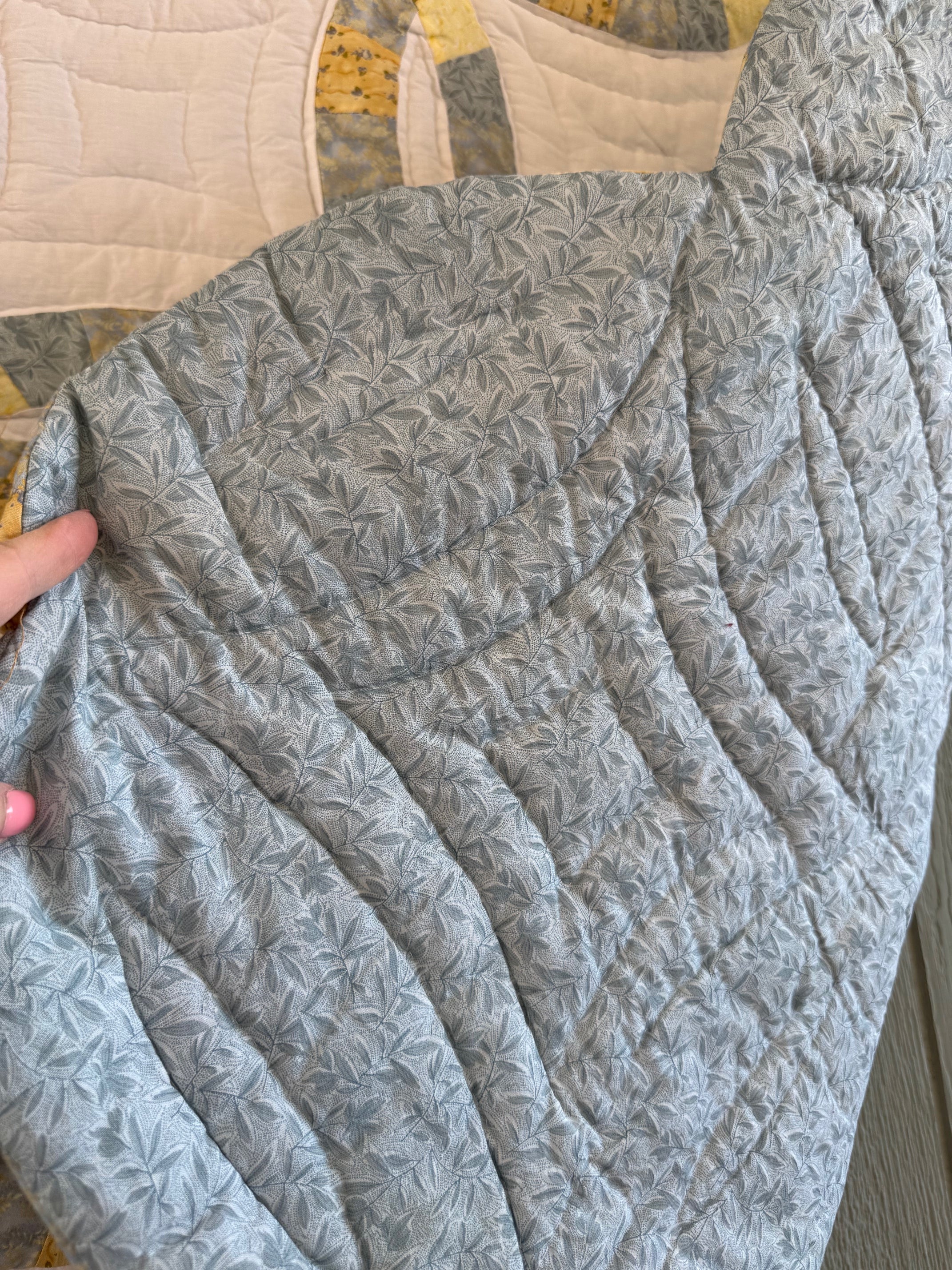Vintage Double Wedding Ring Crib Quilt