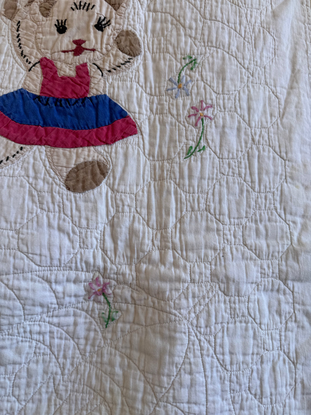 Vintage Embroidered Teddy Bear Baby Quilt