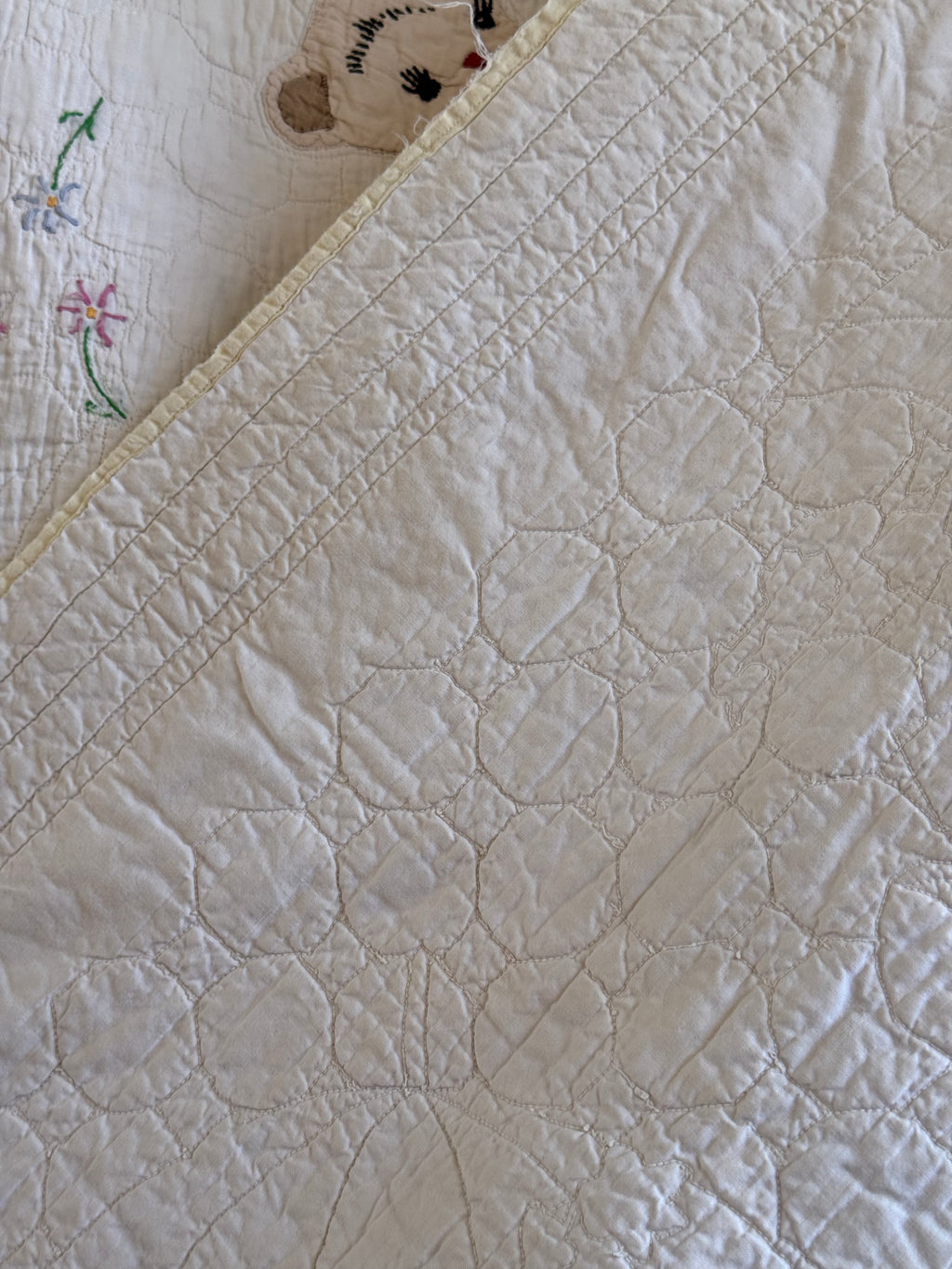 Vintage Embroidered Teddy Bear Baby Quilt