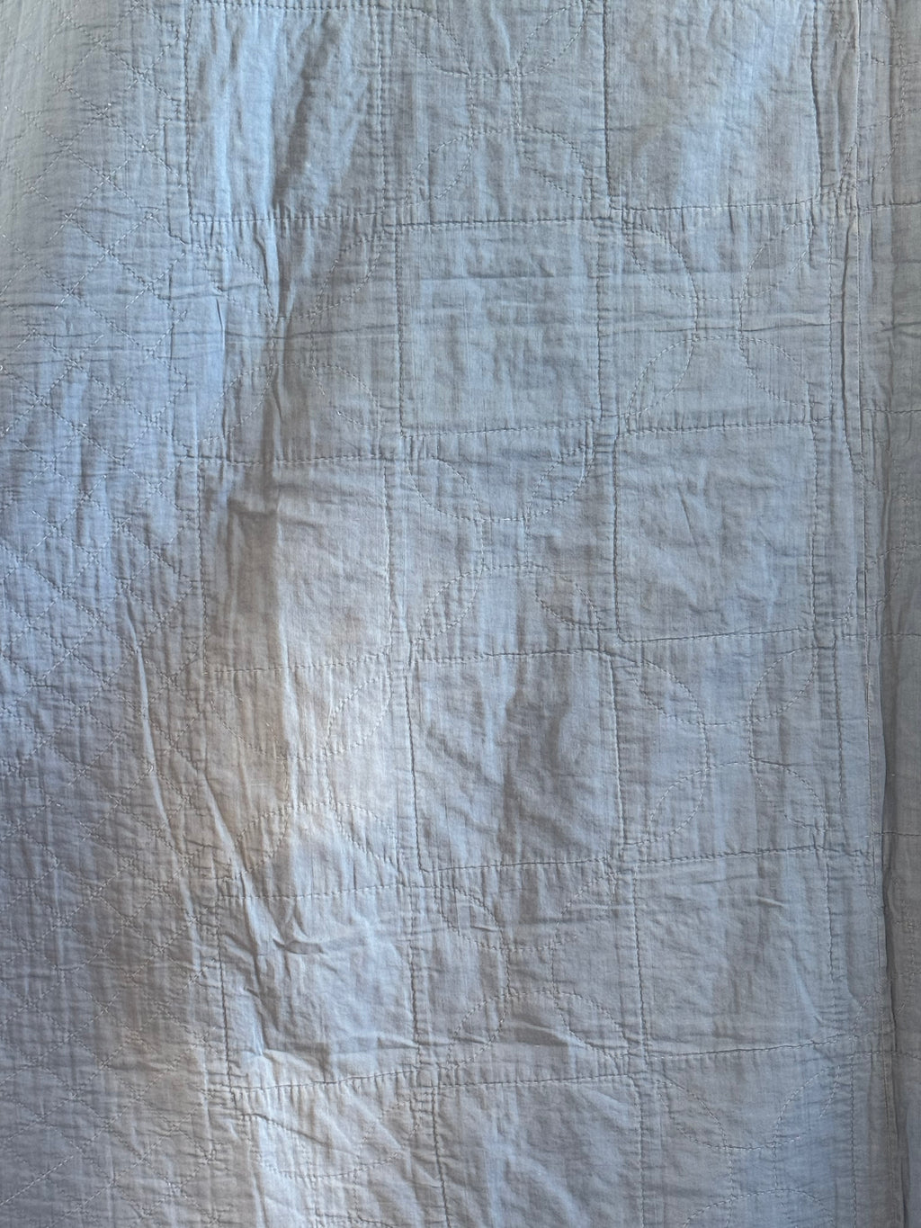 Vintage Peach Bouquet Embroidered Quilt