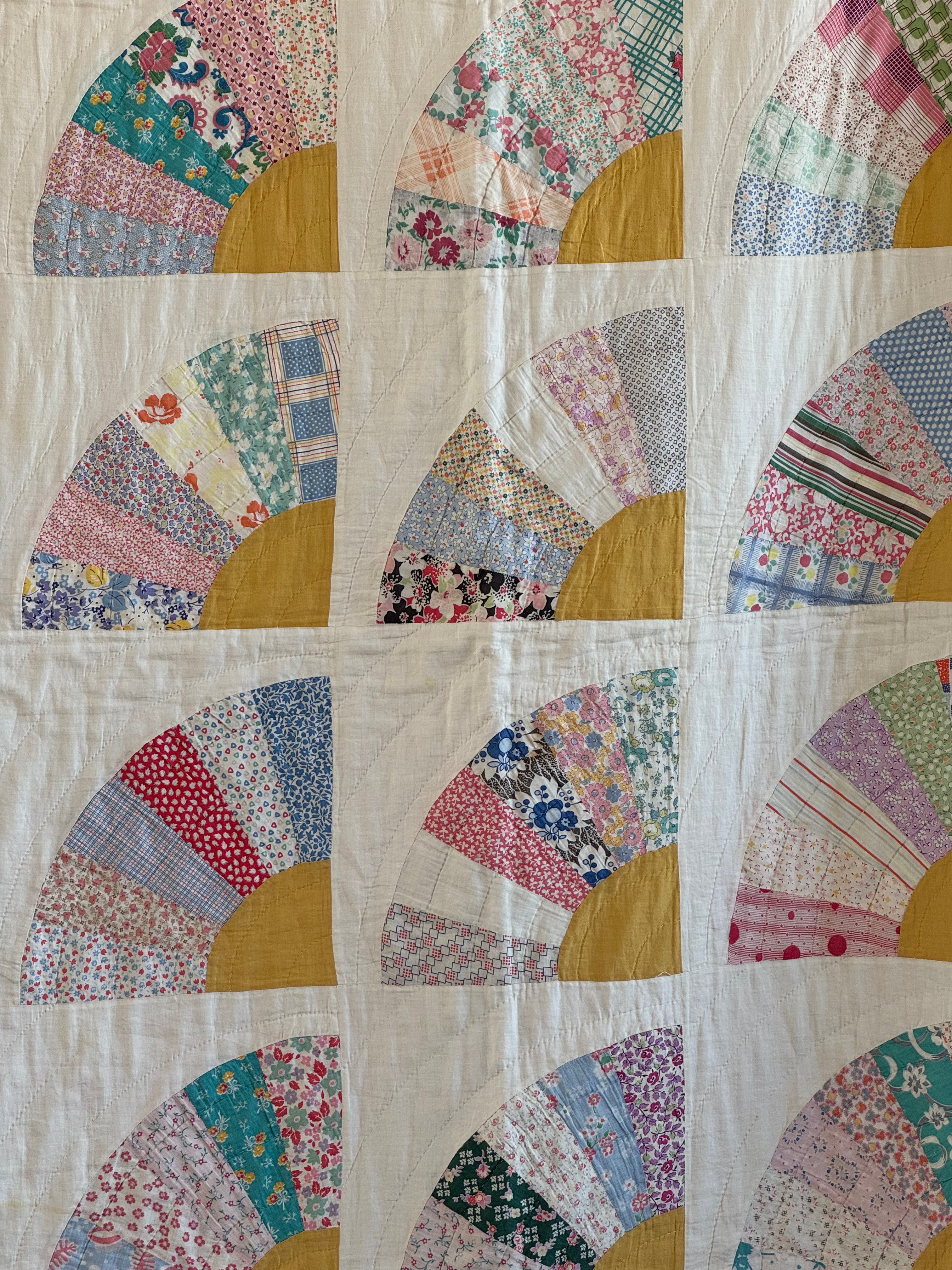 Vintage Bold Blue Fan Quilt