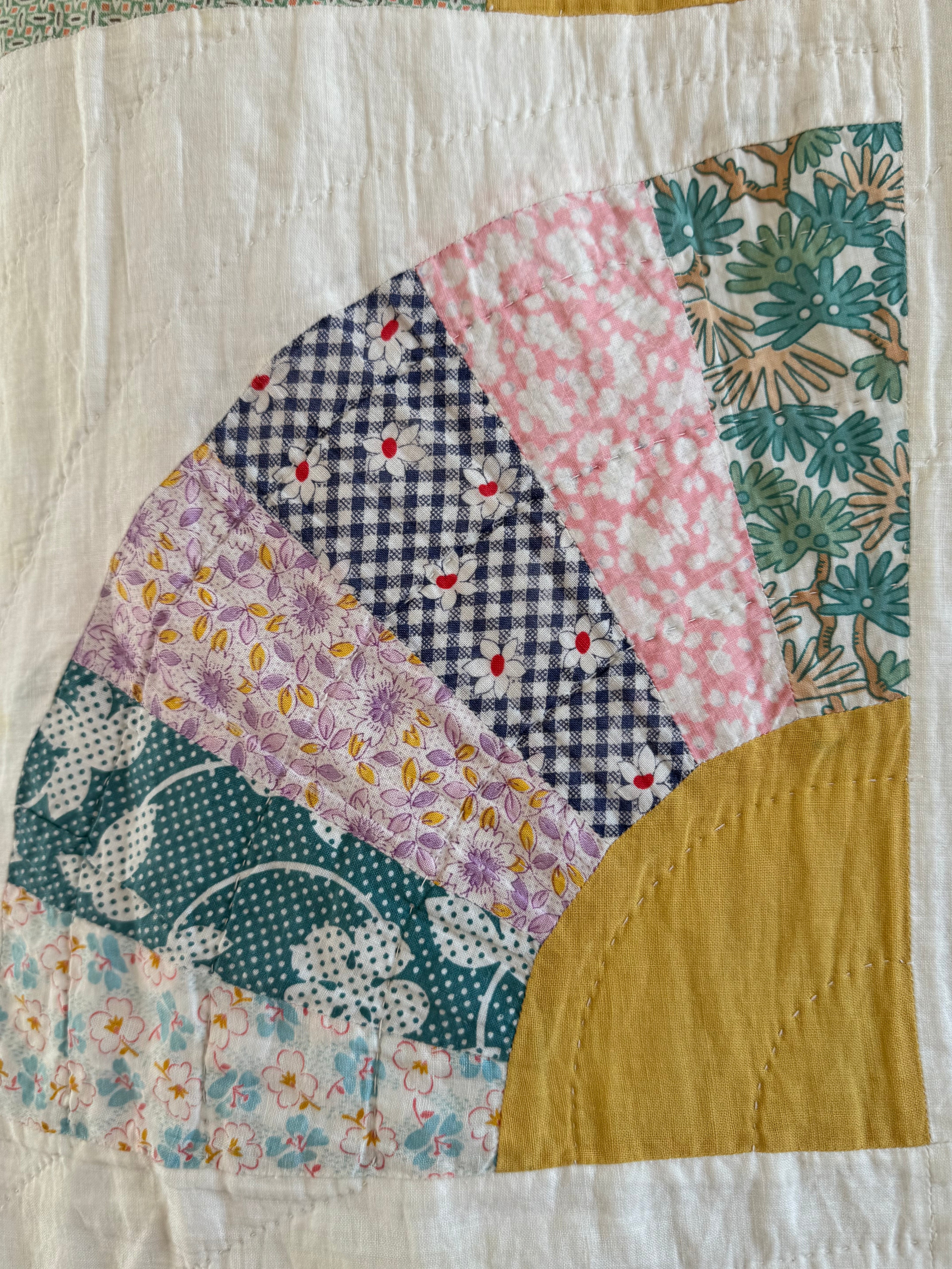 Vintage Bold Blue Fan Quilt