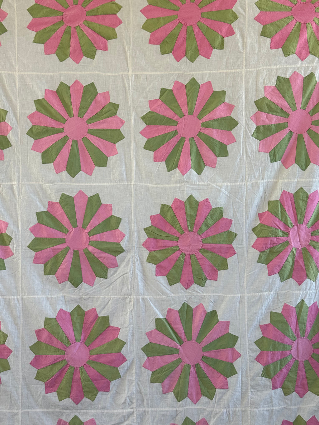 Vintage Pink and Green Dresden Plate Quilt Top