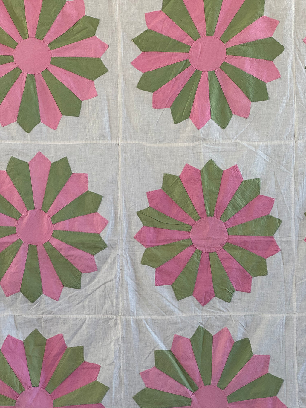 Vintage Pink and Green Dresden Plate Quilt Top