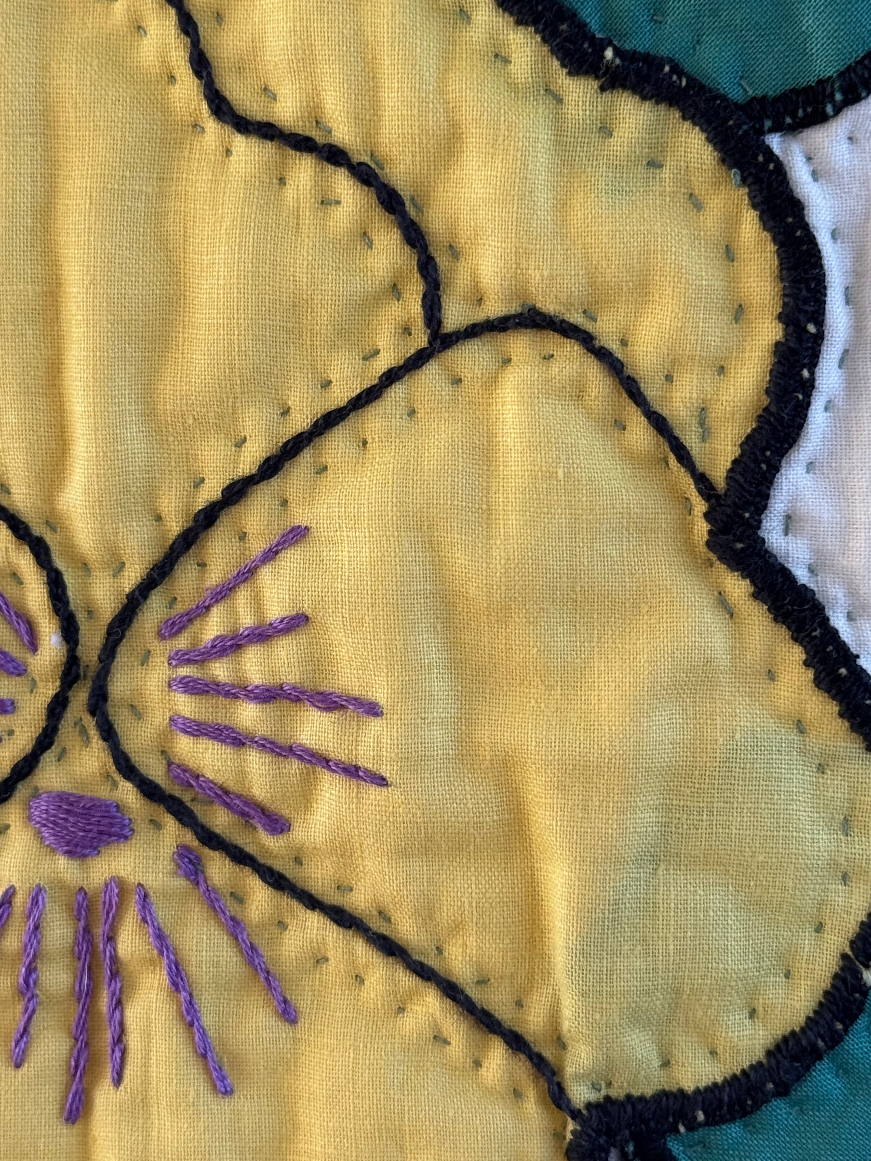 Vintage Pansy Bouquet Quilt