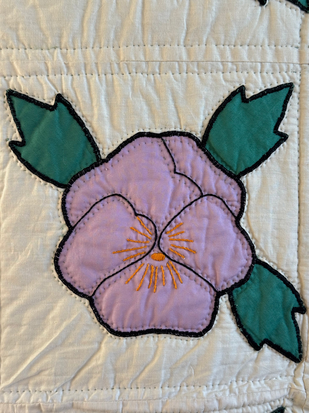 Vintage Pansy Bouquet Quilt
