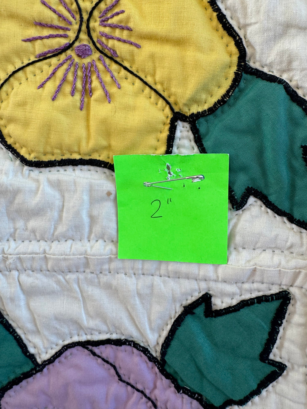 Vintage Pansy Bouquet Quilt