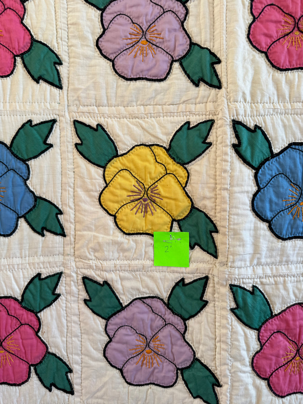 Vintage Pansy Bouquet Quilt