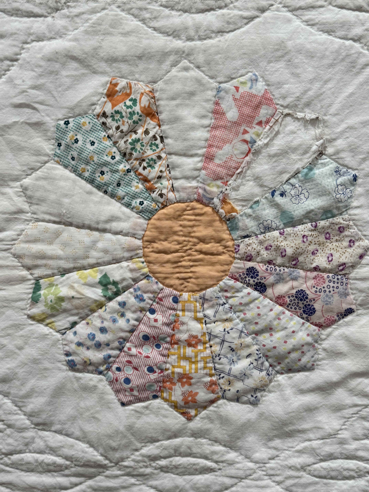 **SOLD Vintage Quilt Dresden Plate SOLD**