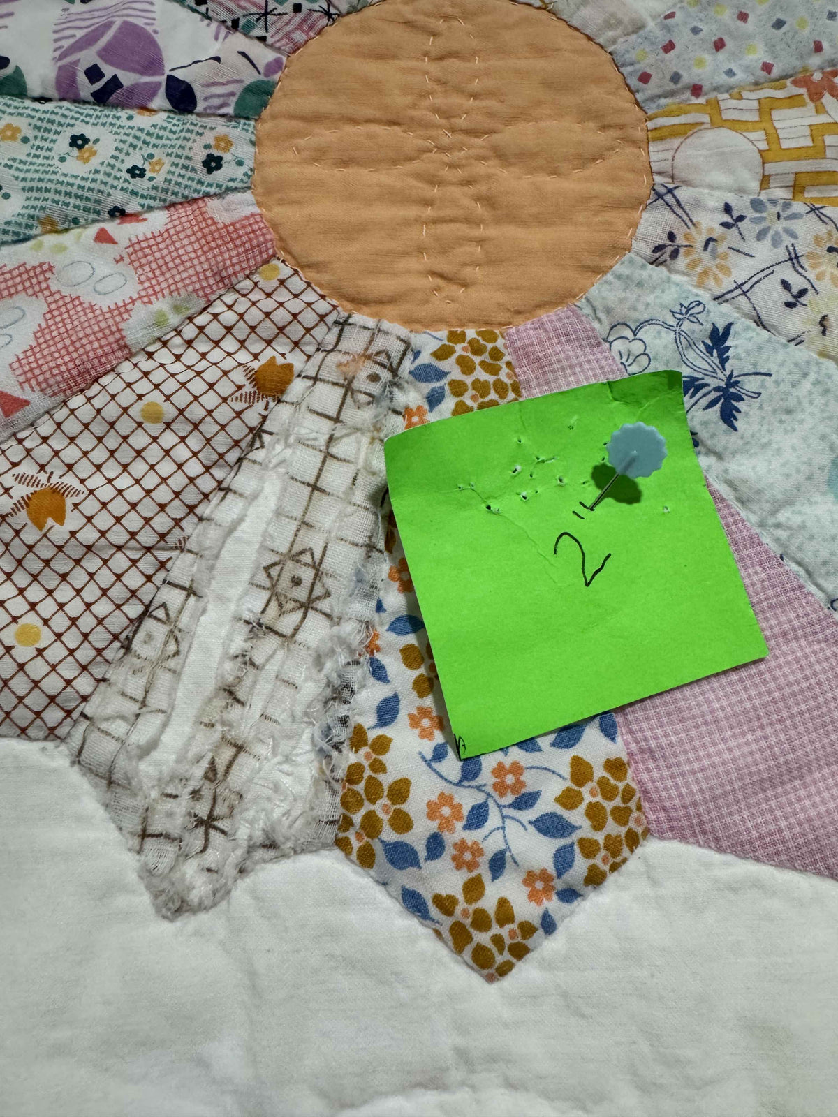 **SOLD Vintage Quilt Dresden Plate SOLD**