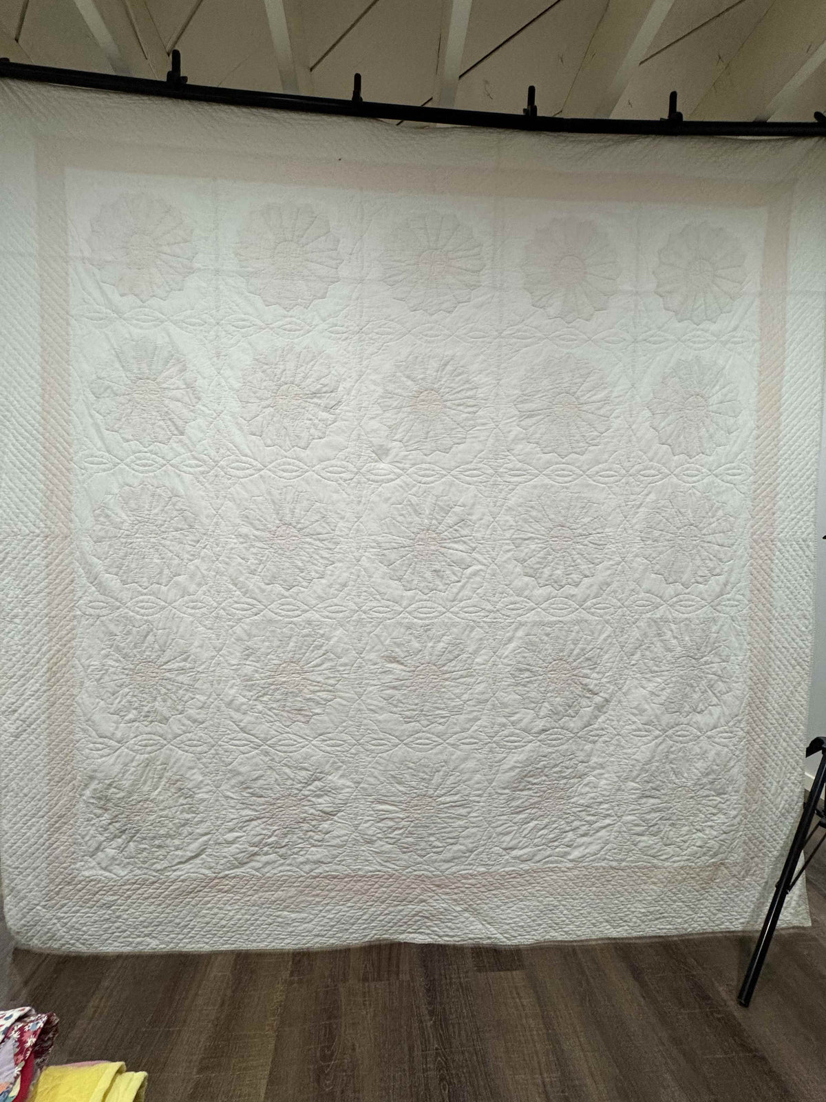 **SOLD Vintage Quilt Dresden Plate SOLD**