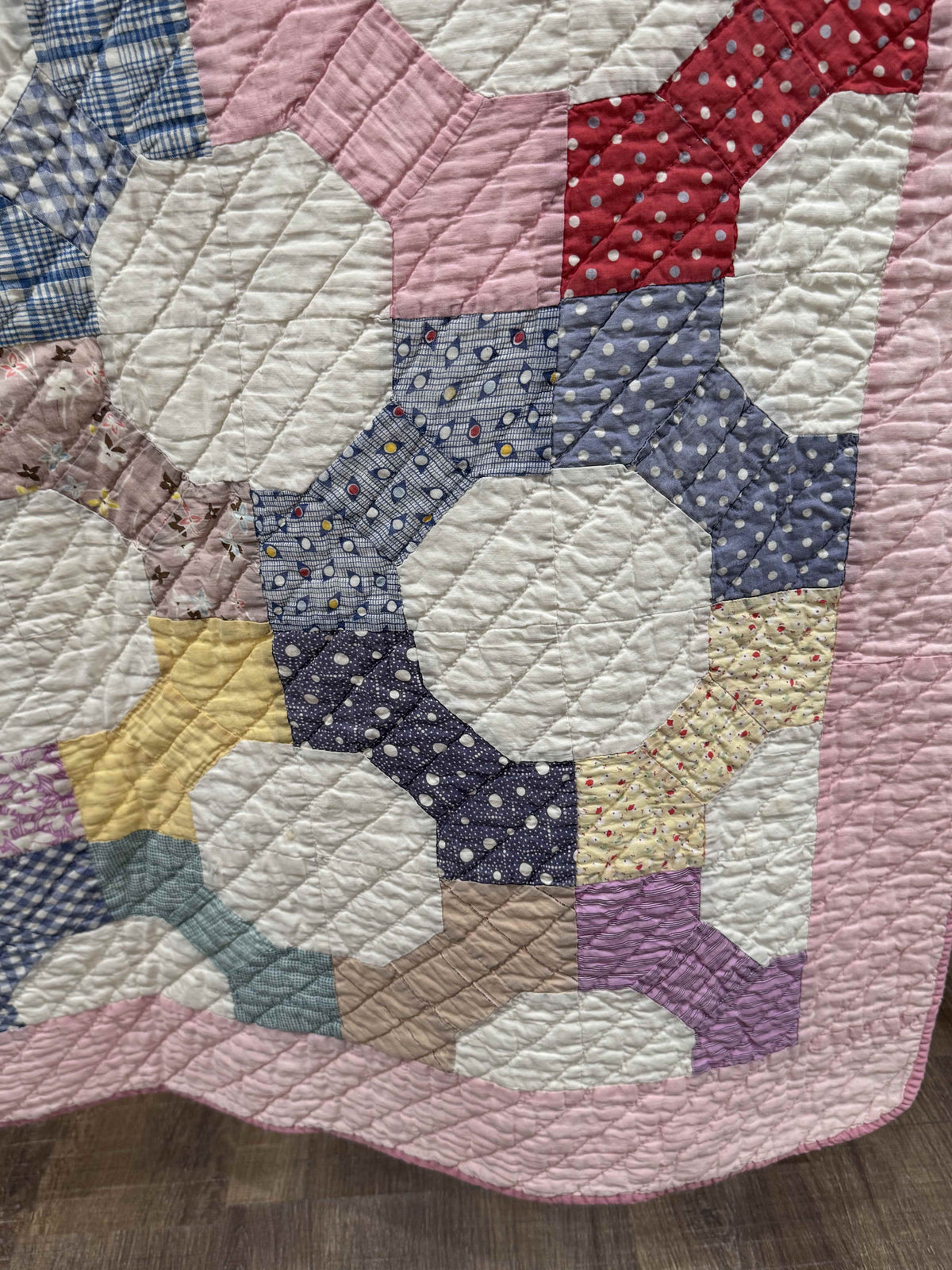 Vintage Quilt Bow Tie