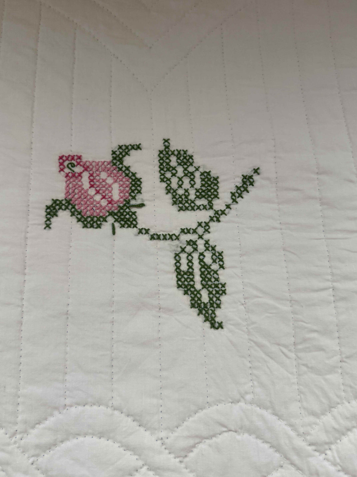 Vintage Quilt Windsor Rose Cross-Stitched Kit Quilt