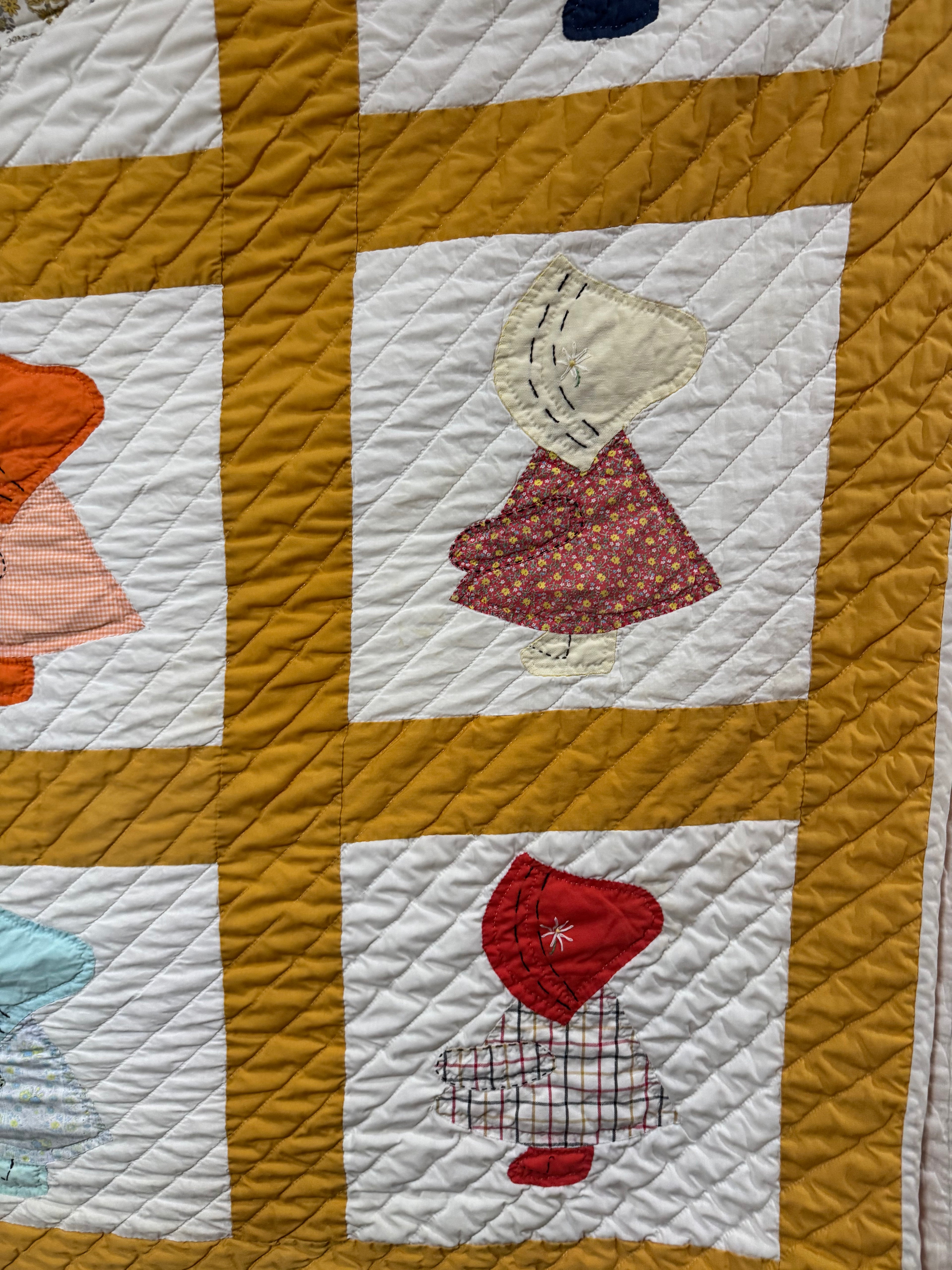 Golden Sunbonnet Sue Quilt **SOLD**