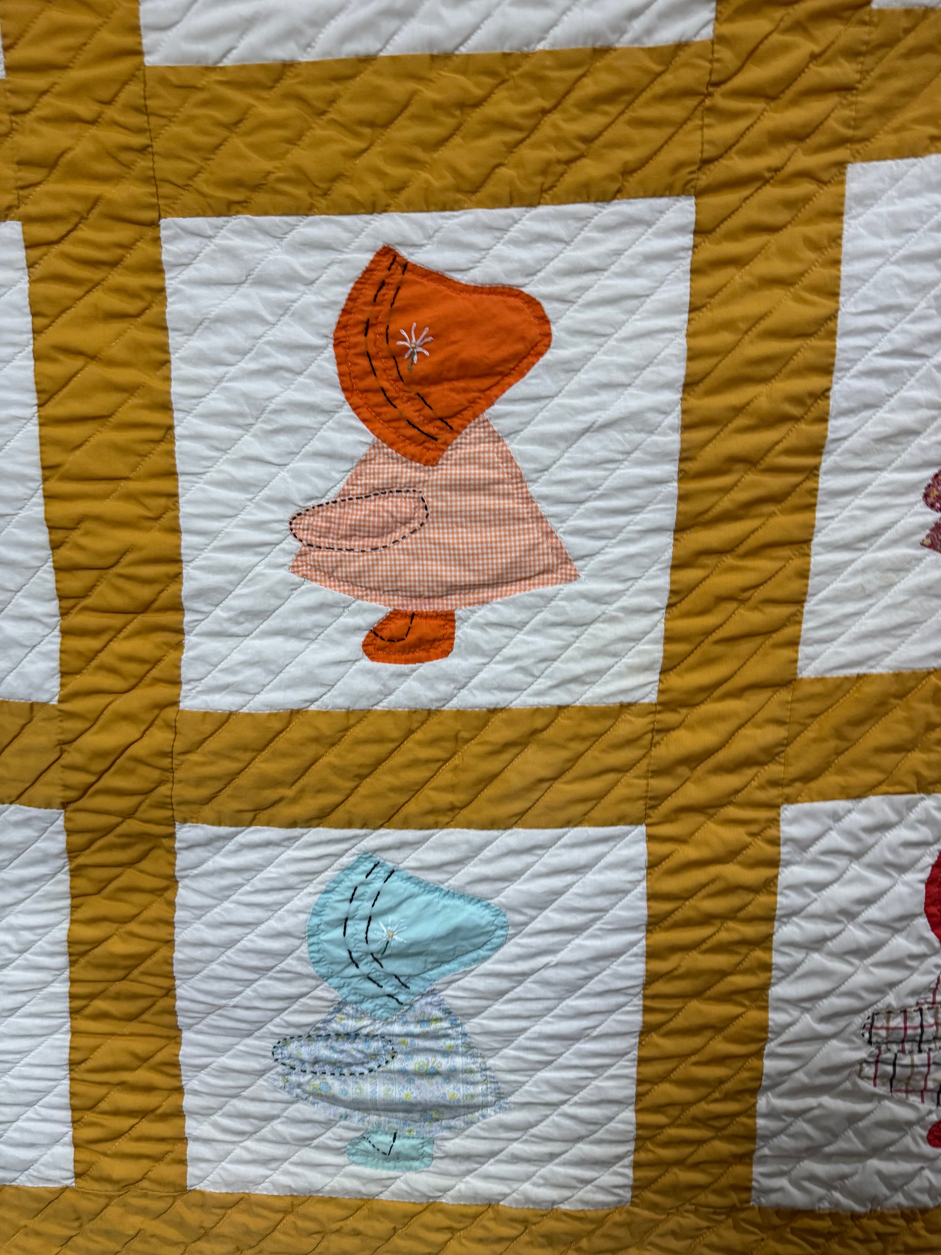 Golden Sunbonnet Sue Quilt **SOLD**