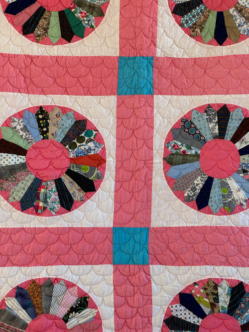 Abbie Cooper's Vintage Dresden Plate Quilt - Dated
